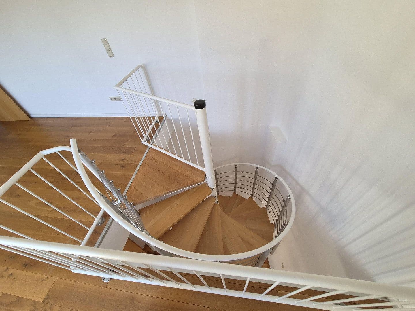 Predaj bytu 3-izbový 104 m², Eldenaer Straße 19, Berlin, Berlín Predaj bytu 3-izbový 104 m², Eldenaer Straße 19, Berlin, Berlín