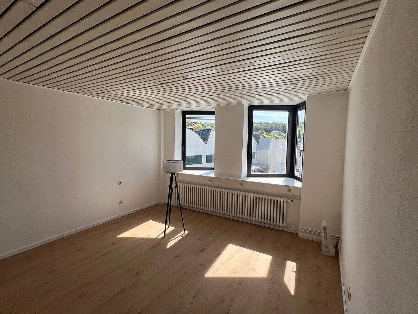 Prenájom nebytového priestoru 1.000 m², Weilburg, Hesensko Prenájom nebytového priestoru 1.000 m², Weilburg, Hesensko