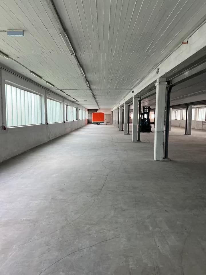 Prenájom nebytového priestoru 1.000 m², Weilburg, Hesensko Prenájom nebytového priestoru 1.000 m², Weilburg, Hesensko