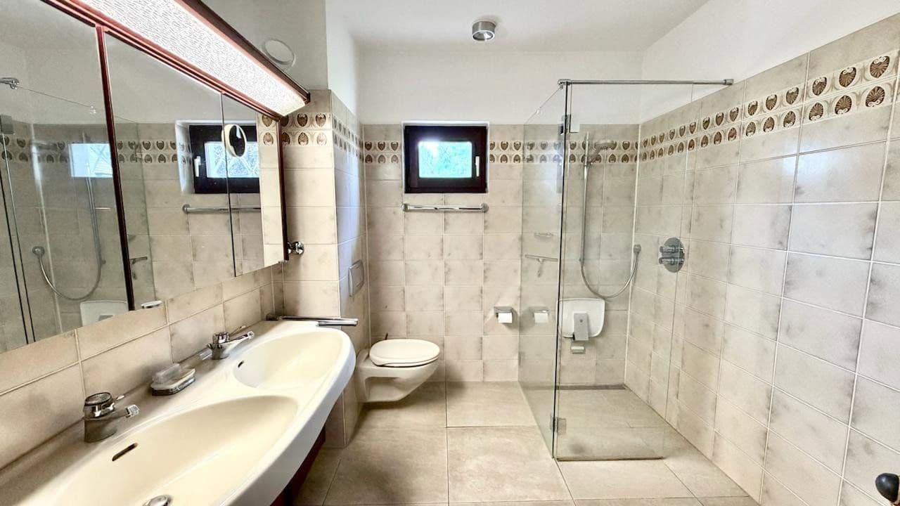 Predaj domu 166 m², pozemek 847 m², Hamburg Rahlstedt, Hamburg Predaj domu 166 m², pozemek 847 m², Hamburg Rahlstedt, Hamburg