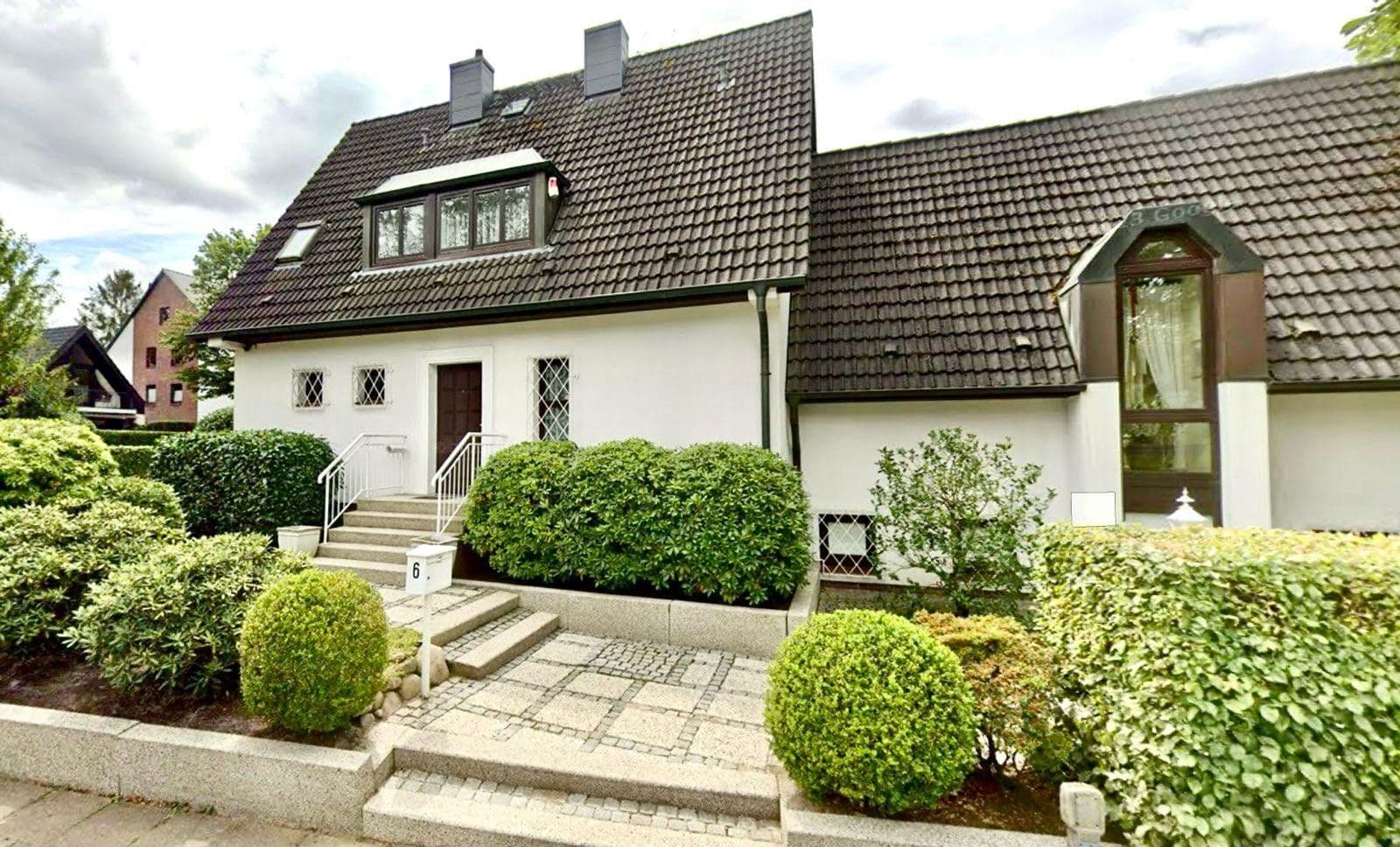 Predaj domu 166 m², pozemek 847 m², Hamburg Rahlstedt, Hamburg Predaj domu 166 m², pozemek 847 m², Hamburg Rahlstedt, Hamburg