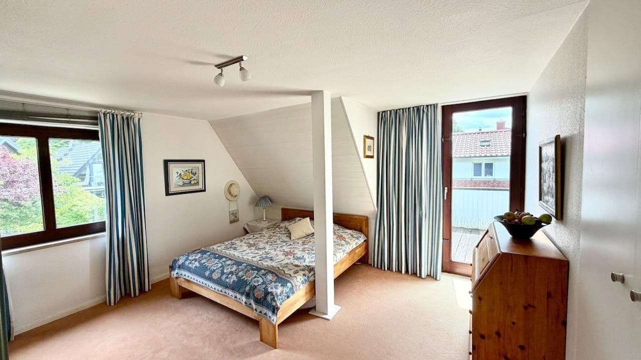 Predaj domu 166 m², pozemek 847 m², Hamburg Rahlstedt, Hamburg Predaj domu 166 m², pozemek 847 m², Hamburg Rahlstedt, Hamburg