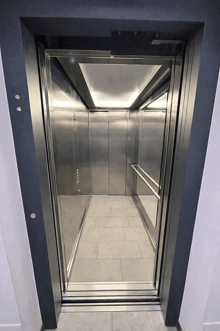 Predaj bytu 3-izbový 95 m², Döringstraße 2, Berlin, Berlín Predaj bytu 3-izbový 95 m², Döringstraße 2, Berlin, Berlín