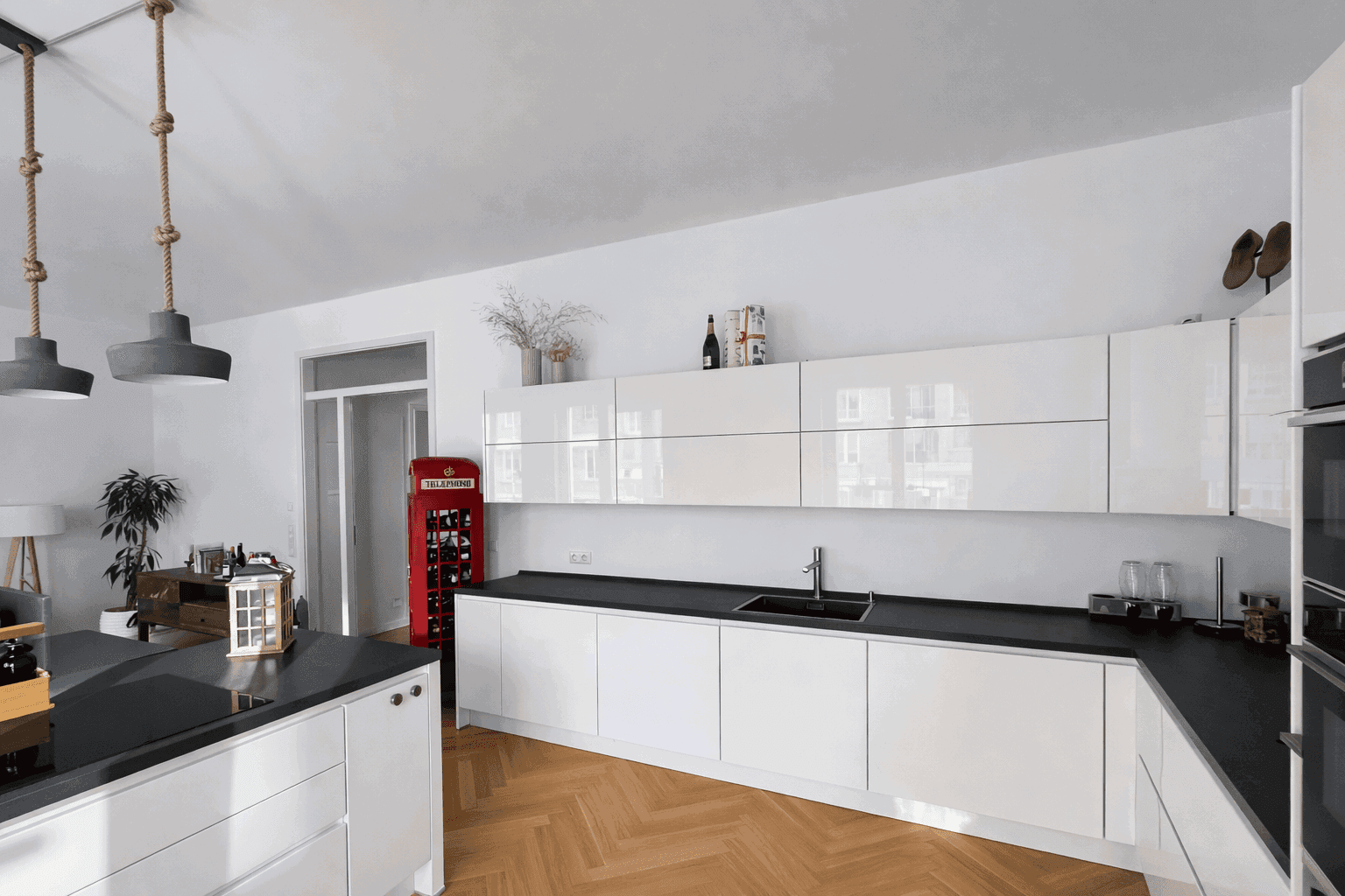 Predaj bytu 3-izbový 95 m², Döringstraße 2, Berlin, Berlín Predaj bytu 3-izbový 95 m², Döringstraße 2, Berlin, Berlín
