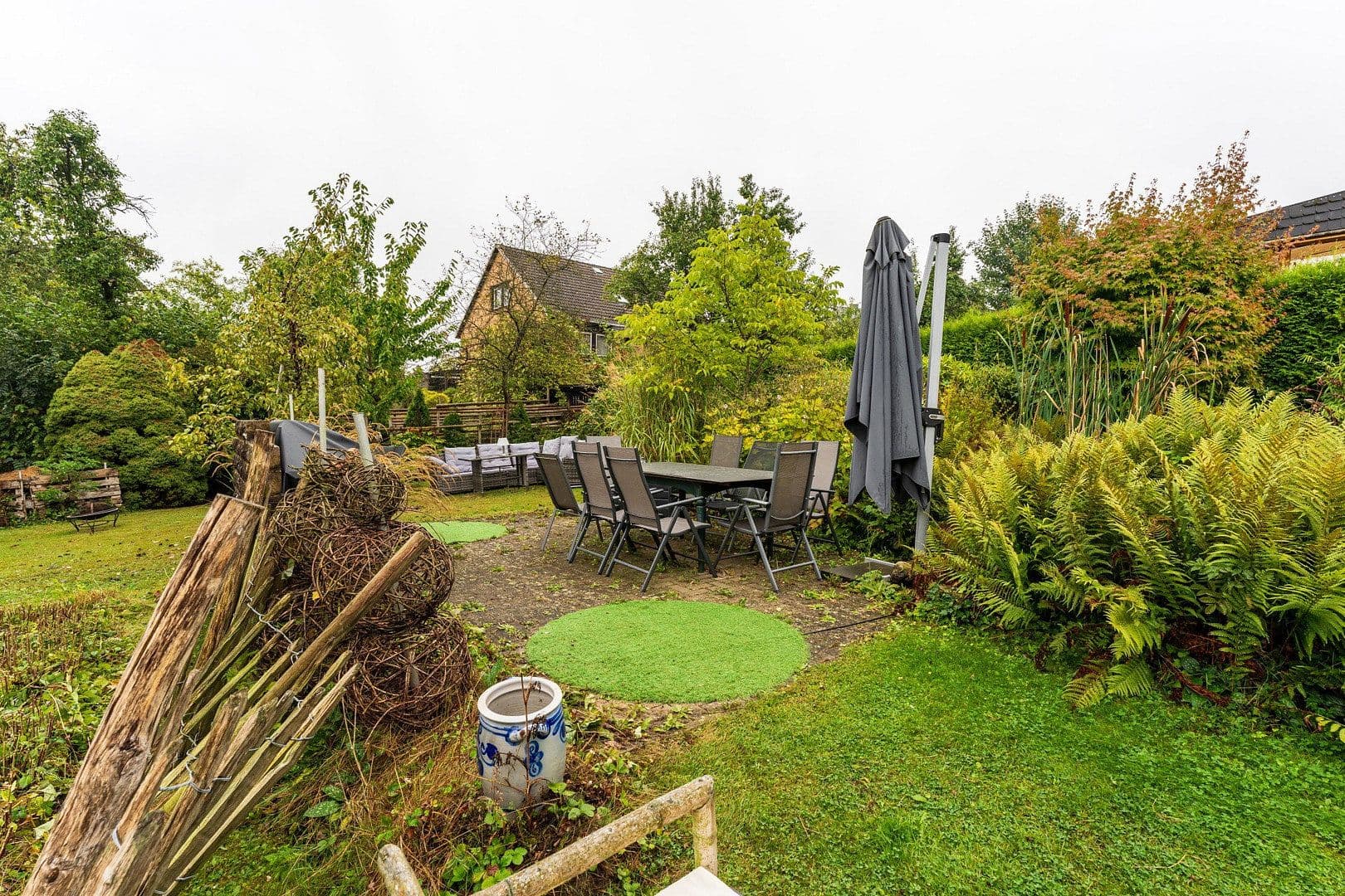 Predaj domu 1 m², pozemek 890 m², Möhnesee, Severné Porýnie - Westfálsko Predaj domu 1 m², pozemek 890 m², Möhnesee, Severné Porýnie - Westfálsko