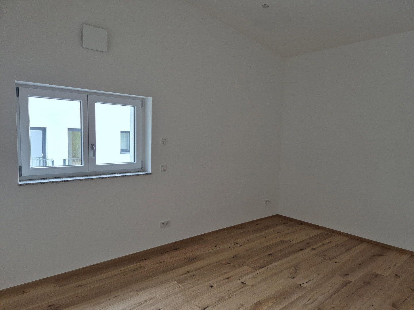 Prenájom bytu 2-izbový 54 m², München, Bavorsko Prenájom bytu 2-izbový 54 m², München, Bavorsko