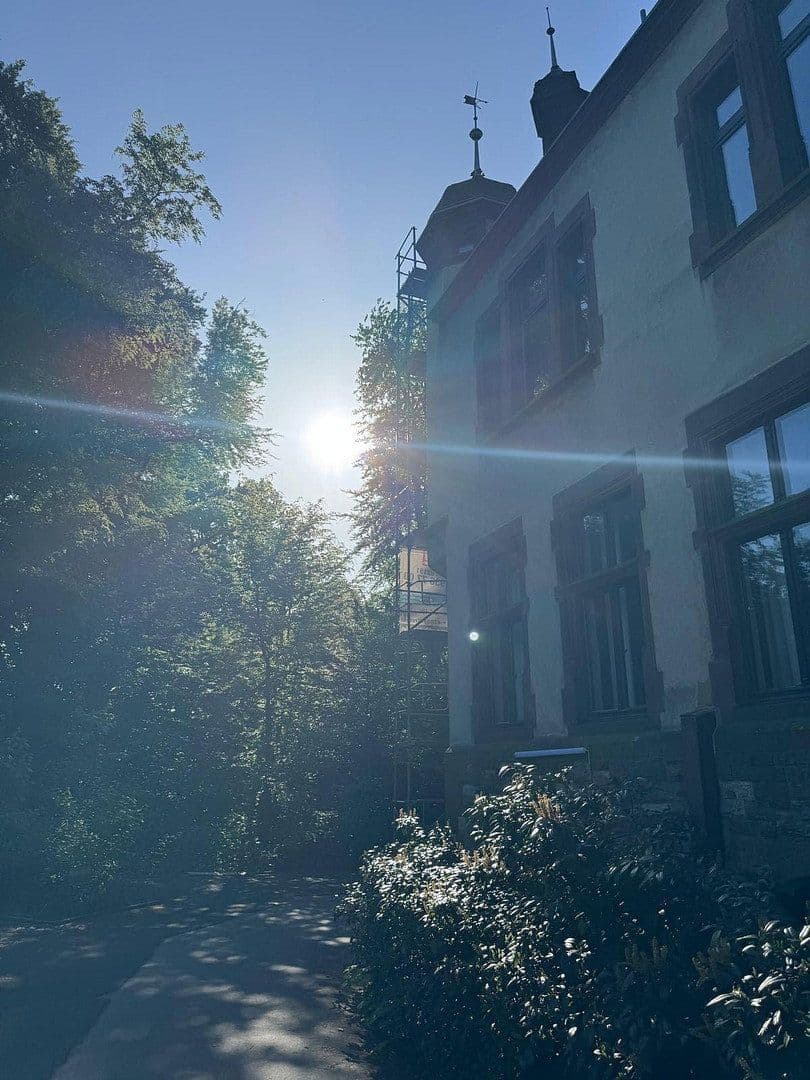 Prenájom bytu 3-izbový 130 m², Roermonder Str. 279, Mönchengladbach, Severné Porýnie - Westfálsko Prenájom bytu 3-izbový 130 m², Roermonder Str. 279, Mönchengladbach, Severné Porýnie - Westfálsko