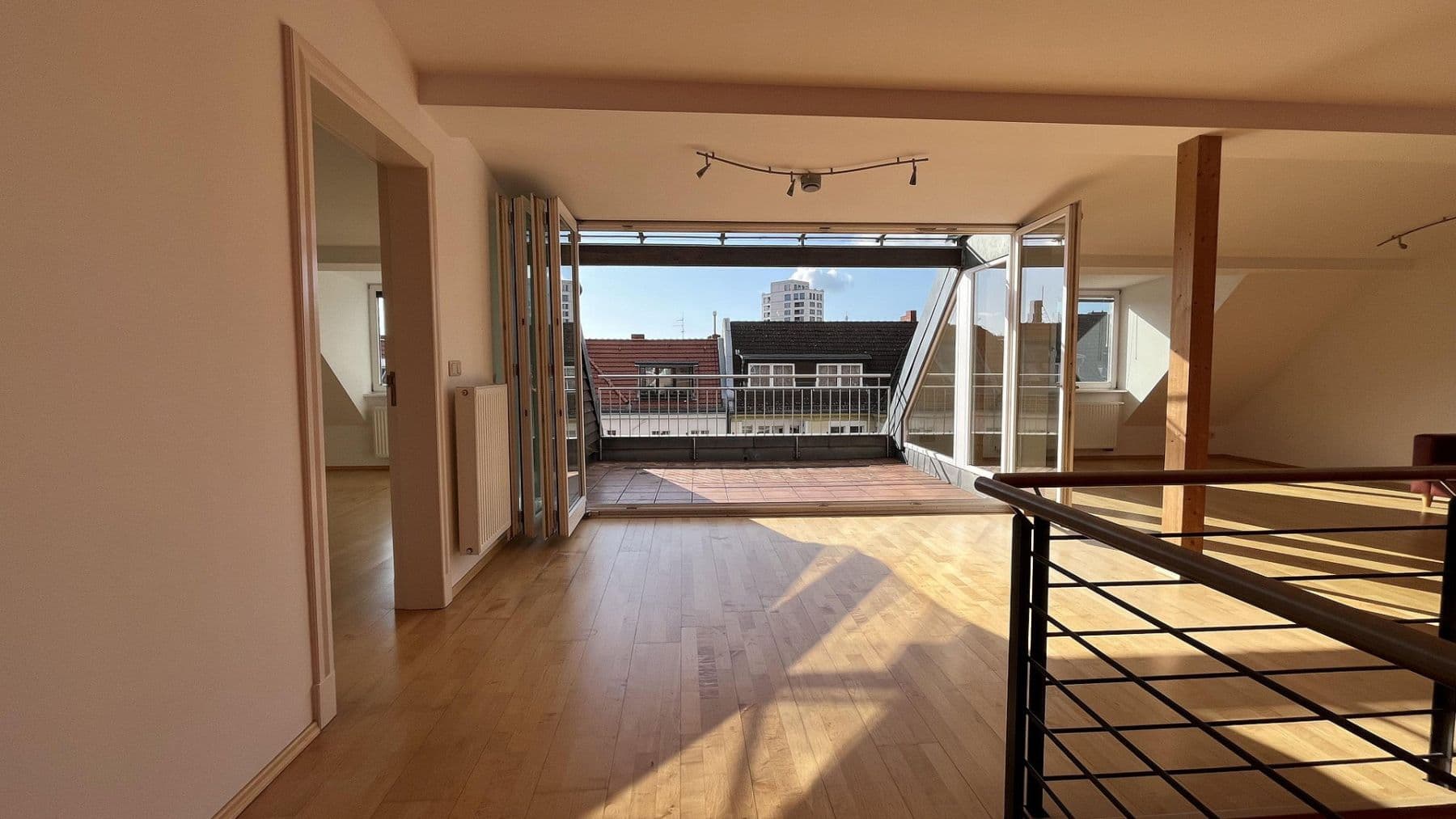 Predaj bytu 7-izbový 248 m², Berlin, Berlín Predaj bytu 7-izbový 248 m², Berlin, Berlín