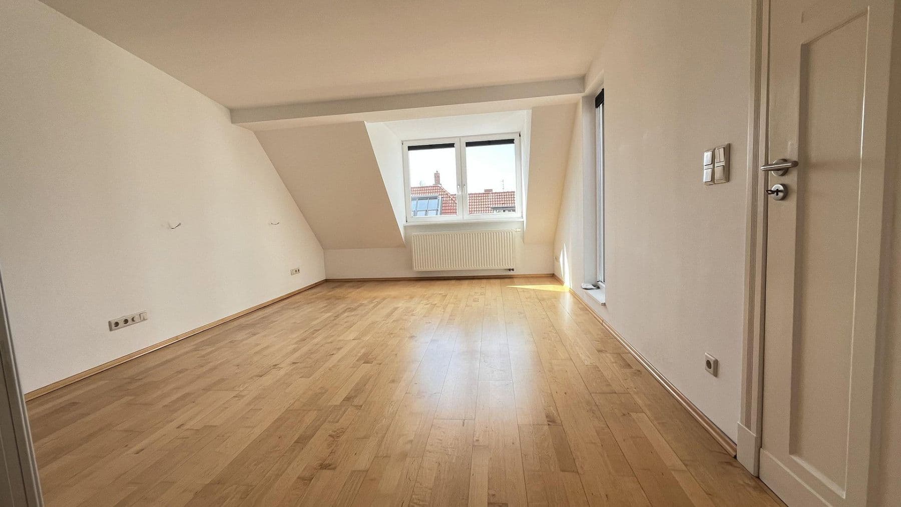 Predaj bytu 7-izbový 248 m², Berlin, Berlín Predaj bytu 7-izbový 248 m², Berlin, Berlín