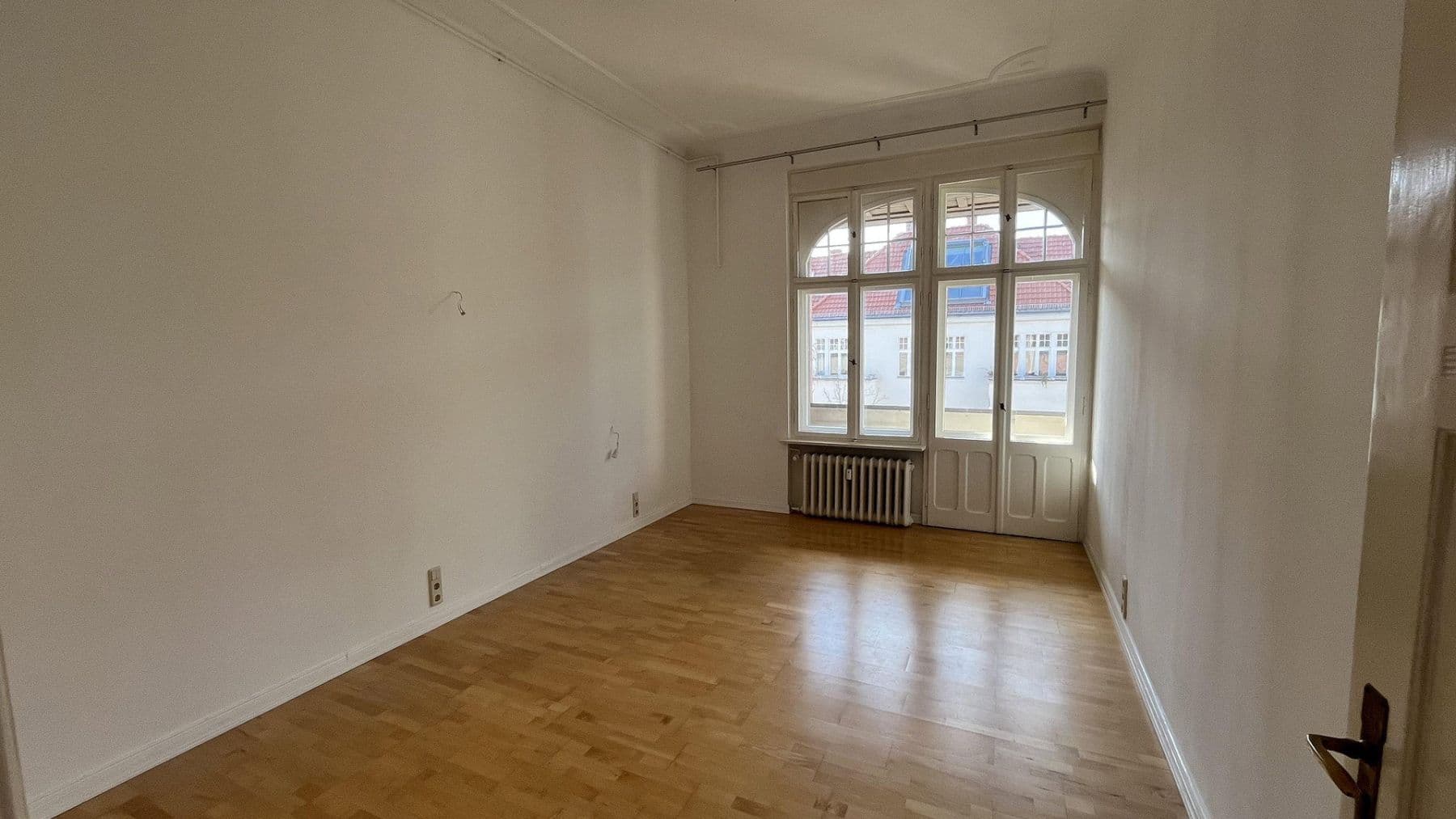 Predaj bytu 7-izbový 248 m², Berlin, Berlín Predaj bytu 7-izbový 248 m², Berlin, Berlín
