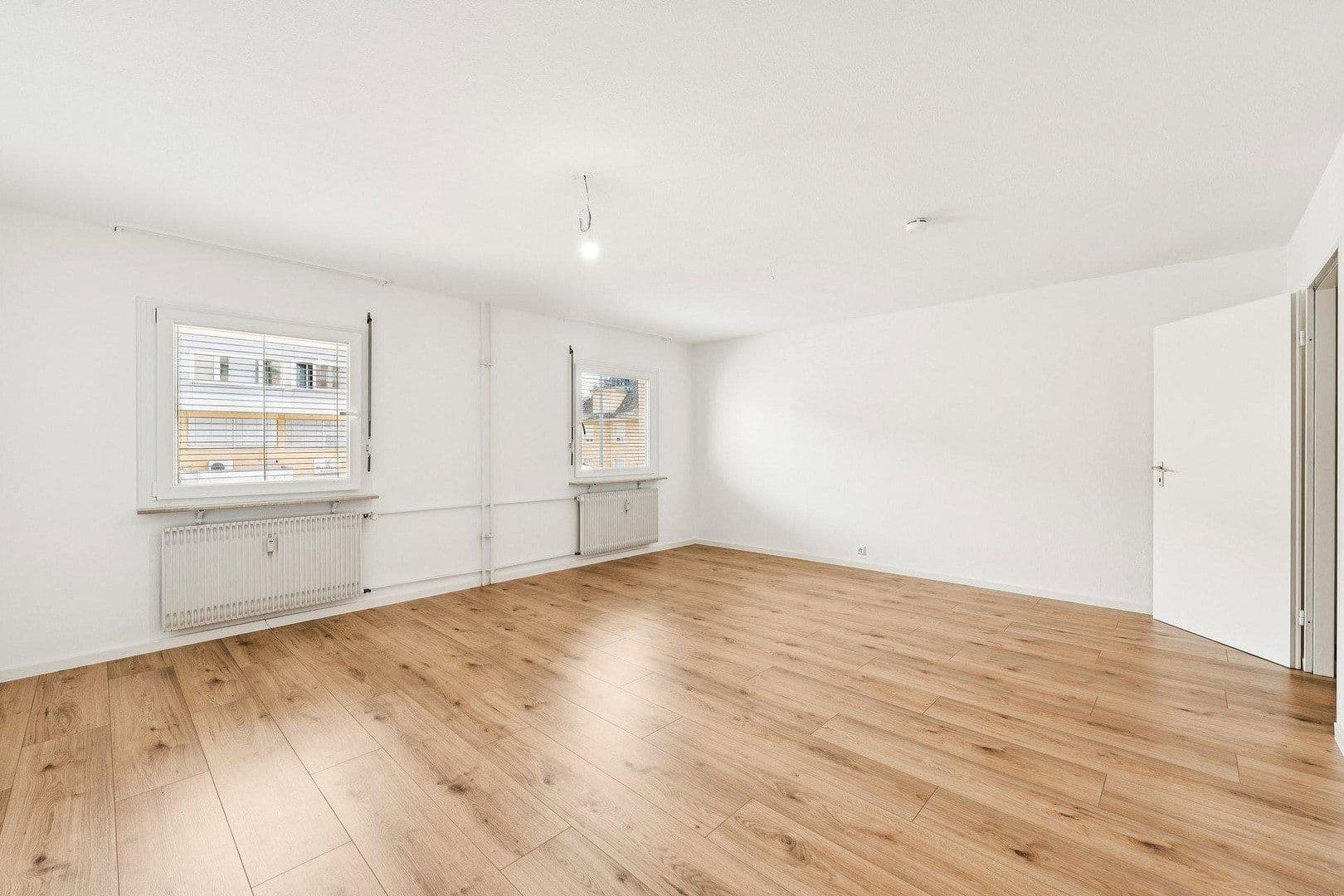 Prenájom bytu 2-izbový 82 m², Hauptstrasse 160, Weil am Rhein, Bádensko-Wurttembersko Prenájom bytu 2-izbový 82 m², Hauptstrasse 160, Weil am Rhein, Bádensko-Wurttembersko