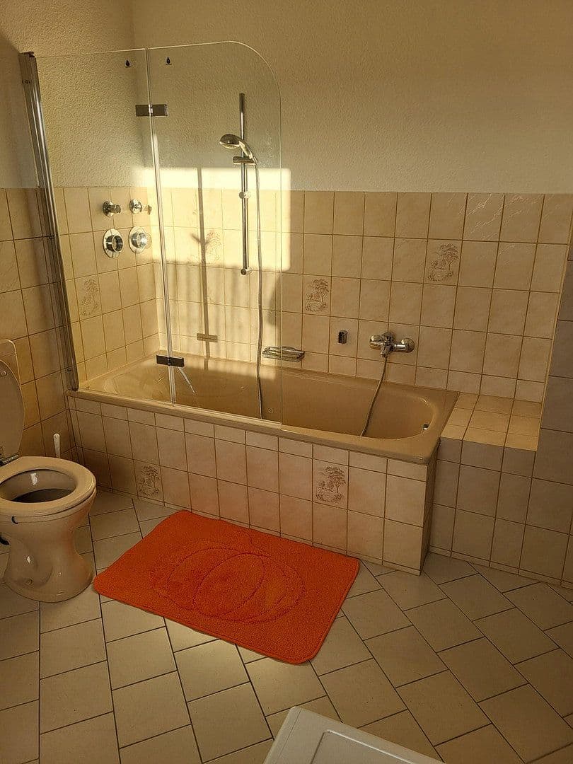 Prenájom bytu 1-izbový 48 m², Schkopau, Sasko-Anhaltsko Prenájom bytu 1-izbový 48 m², Schkopau, Sasko-Anhaltsko