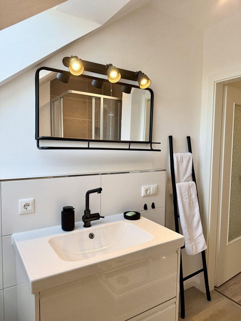 Prenájom bytu 2-izbový 61 m², Neuendeich, Šlezvicko-Holštajnsko Prenájom bytu 2-izbový 61 m², Neuendeich, Šlezvicko-Holštajnsko
