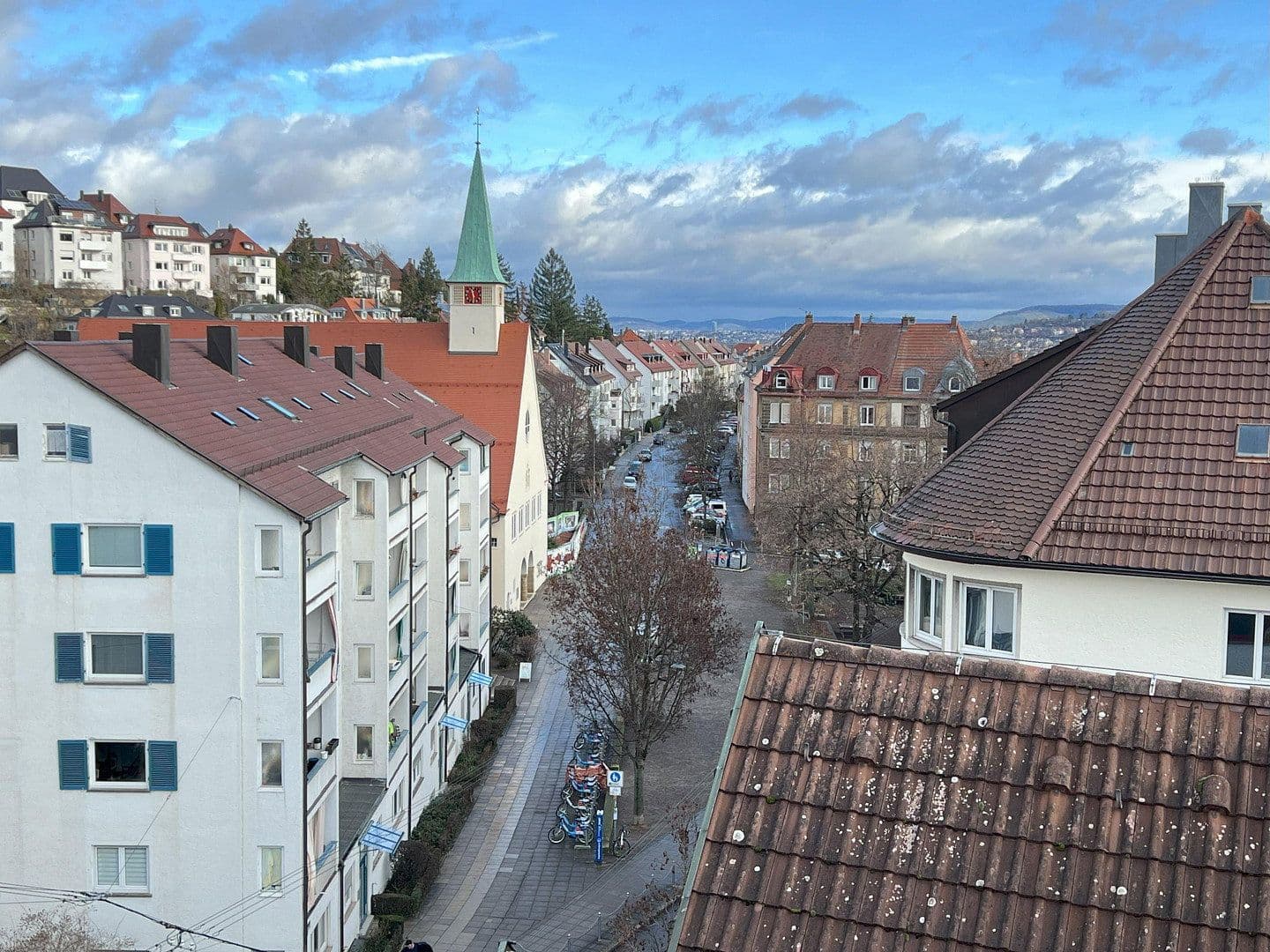 Prenájom bytu 2-izbový 41 m², Stuttgart, Bádensko-Wurttembersko Prenájom bytu 2-izbový 41 m², Stuttgart, Bádensko-Wurttembersko