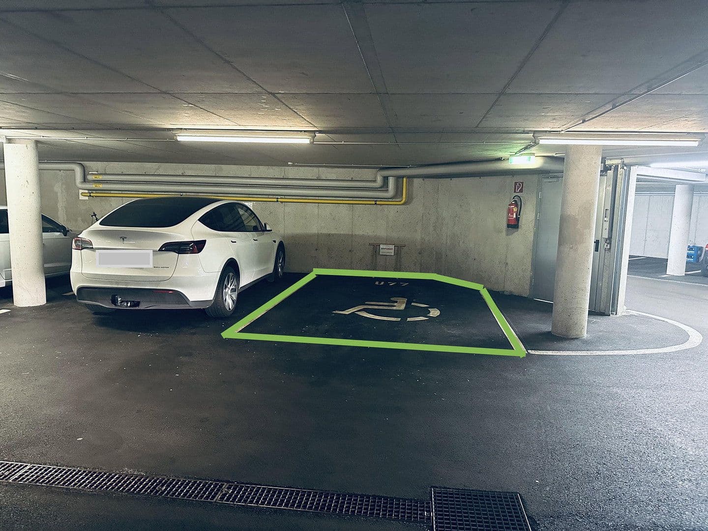 Prenájom bytu 3-izbový 77 m², Fürstenweg 5, Innsbruck, Tirolsko Prenájom bytu 3-izbový 77 m², Fürstenweg 5, Innsbruck, Tirolsko