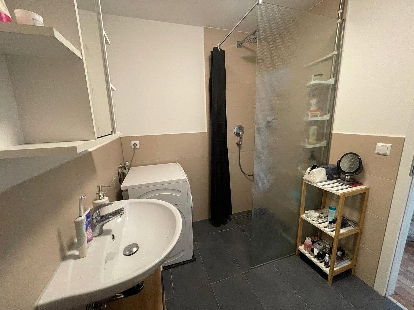 Prenájom bytu 2-izbový 50 m², Stuttgarter Str. 54, Ludwigsburg, Bádensko-Wurttembersko Prenájom bytu 2-izbový 50 m², Stuttgarter Str. 54, Ludwigsburg, Bádensko-Wurttembersko