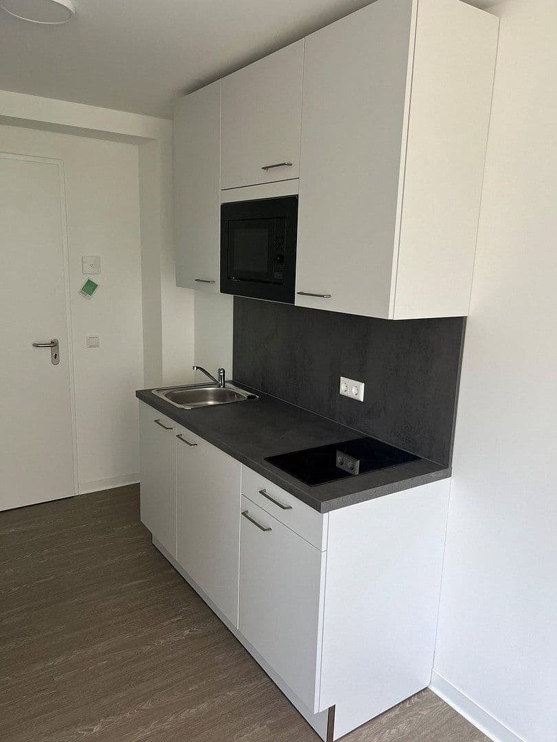 Prenájom bytu 1-izbový 22 m², Lyoner Straße 11 / 11a, Frankfurt am Main-Niederrad, Hesensko Prenájom bytu 1-izbový 22 m², Lyoner Straße 11 / 11a, Frankfurt am Main-Niederrad, Hesensko