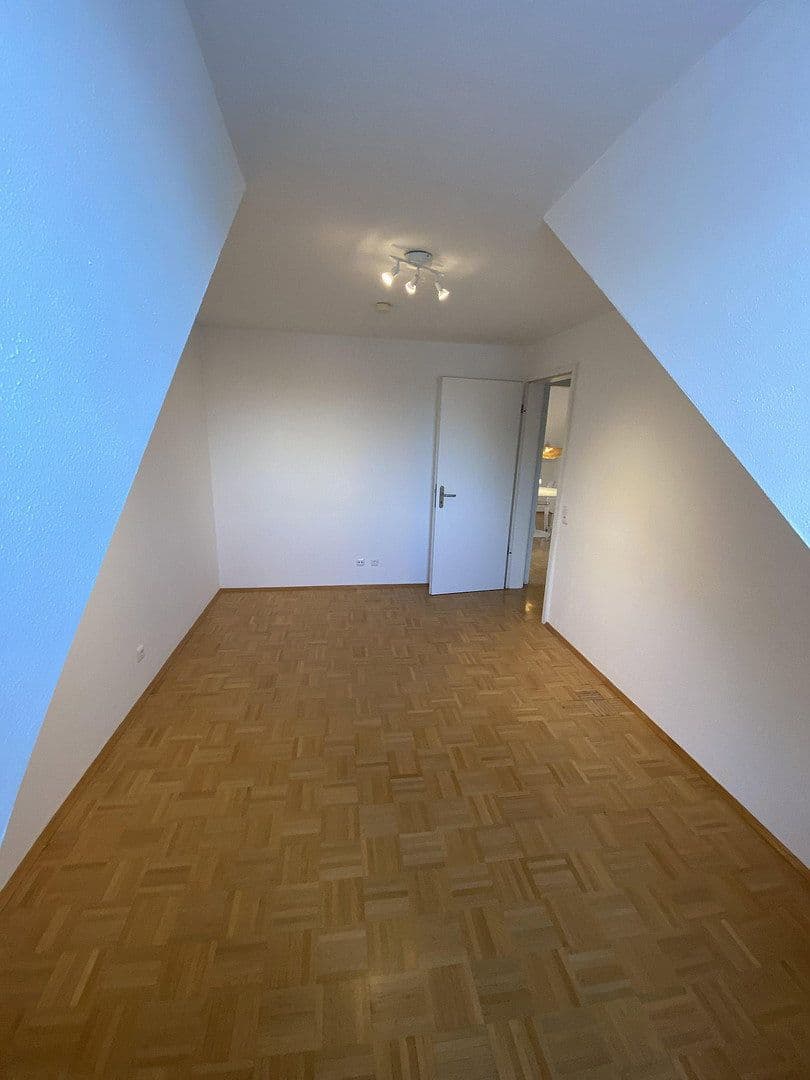 Prenájom bytu 3-izbový 70 m², Karlsbader Strasse 32, Erding, Bavorsko Prenájom bytu 3-izbový 70 m², Karlsbader Strasse 32, Erding, Bavorsko