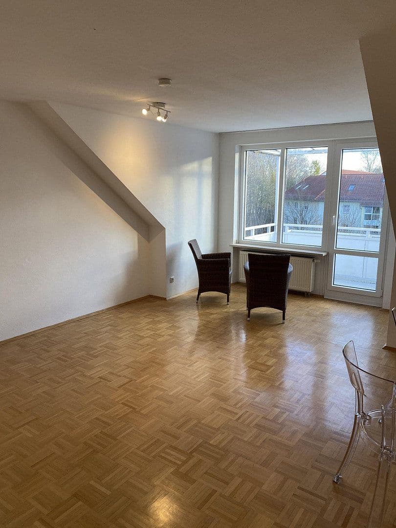 Prenájom bytu 3-izbový 70 m², Karlsbader Strasse 32, Erding, Bavorsko Prenájom bytu 3-izbový 70 m², Karlsbader Strasse 32, Erding, Bavorsko