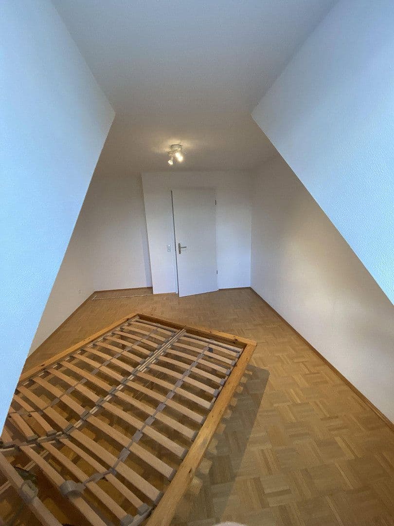 Prenájom bytu 3-izbový 70 m², Karlsbader Strasse 32, Erding, Bavorsko Prenájom bytu 3-izbový 70 m², Karlsbader Strasse 32, Erding, Bavorsko