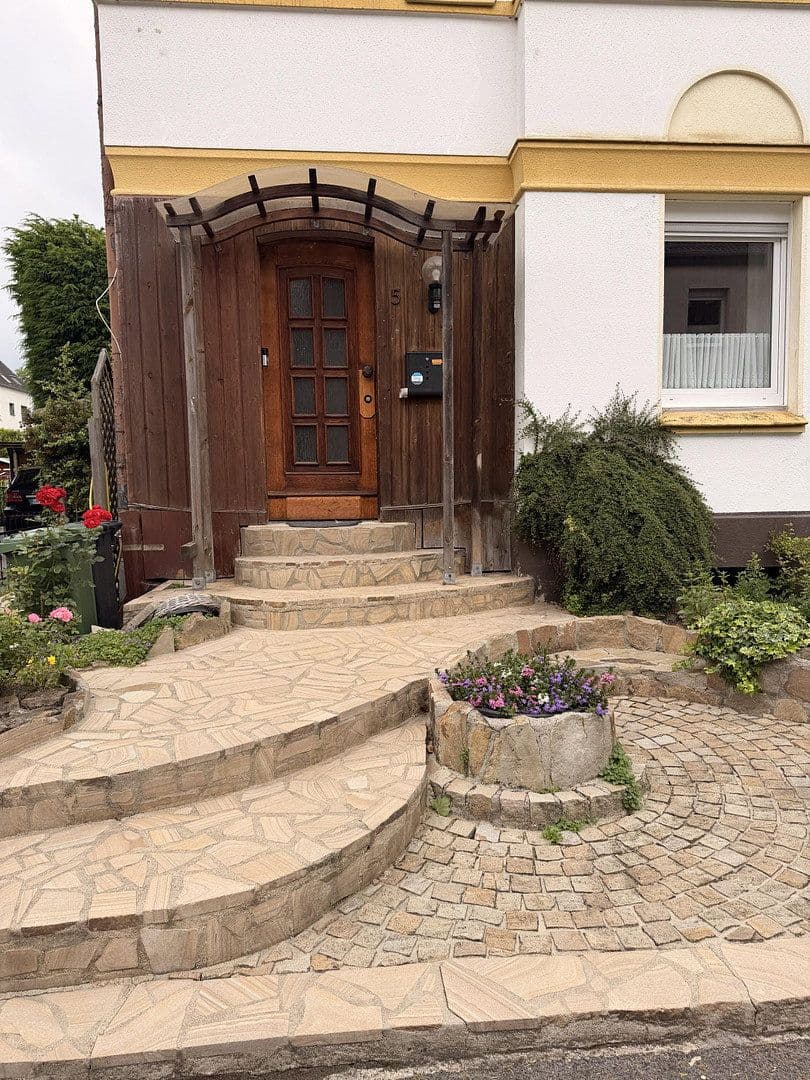 Prenájom bytu 5-izbový 96 m², Richardstr. 5, Schwerte, Severné Porýnie - Westfálsko Prenájom bytu 5-izbový 96 m², Richardstr. 5, Schwerte, Severné Porýnie - Westfálsko