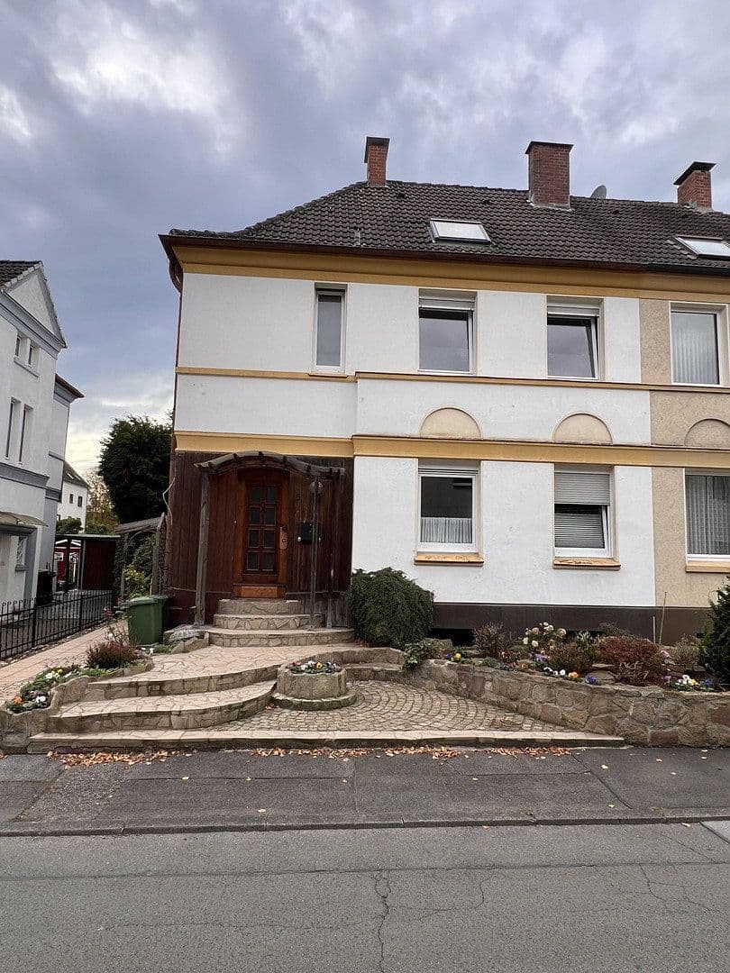 Prenájom bytu 5-izbový 96 m², Richardstr. 5, Schwerte, Severné Porýnie - Westfálsko Prenájom bytu 5-izbový 96 m², Richardstr. 5, Schwerte, Severné Porýnie - Westfálsko