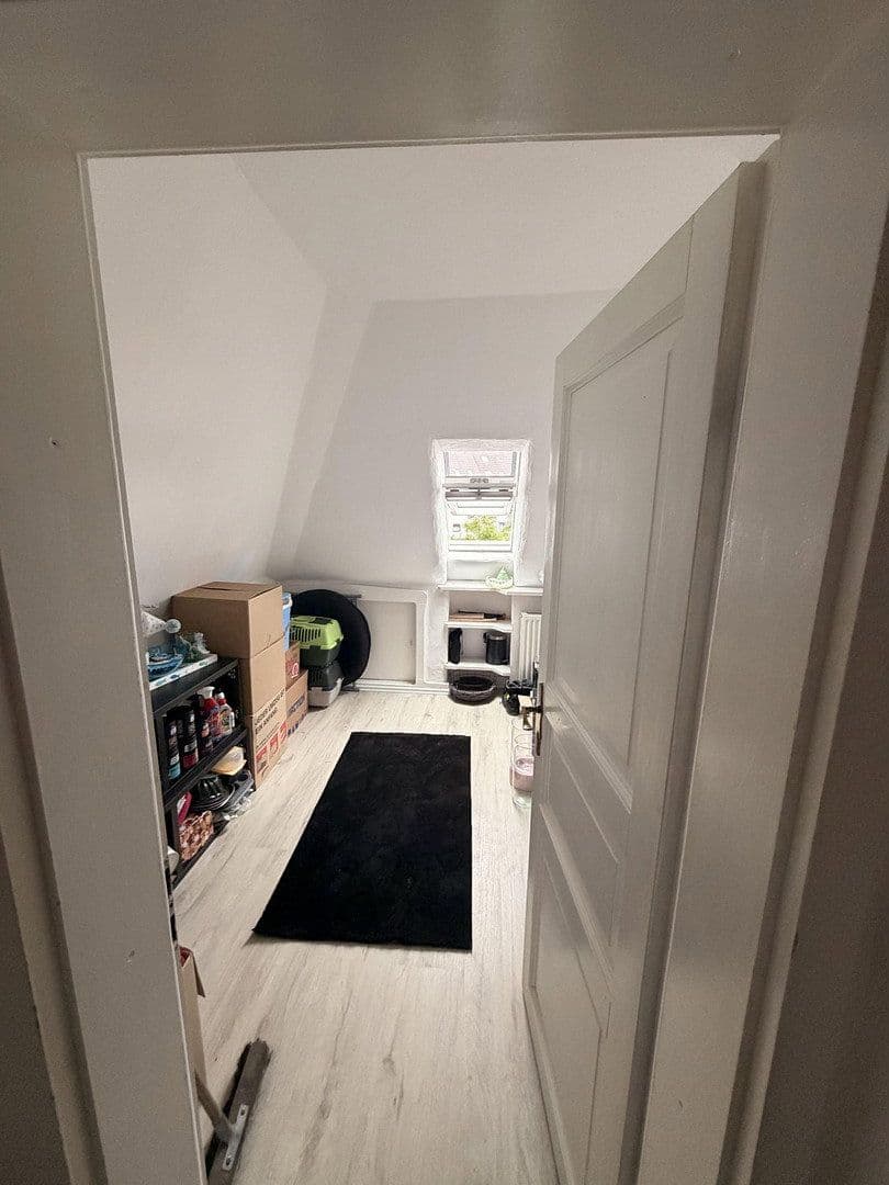 Prenájom bytu 5-izbový 96 m², Richardstr. 5, Schwerte, Severné Porýnie - Westfálsko Prenájom bytu 5-izbový 96 m², Richardstr. 5, Schwerte, Severné Porýnie - Westfálsko