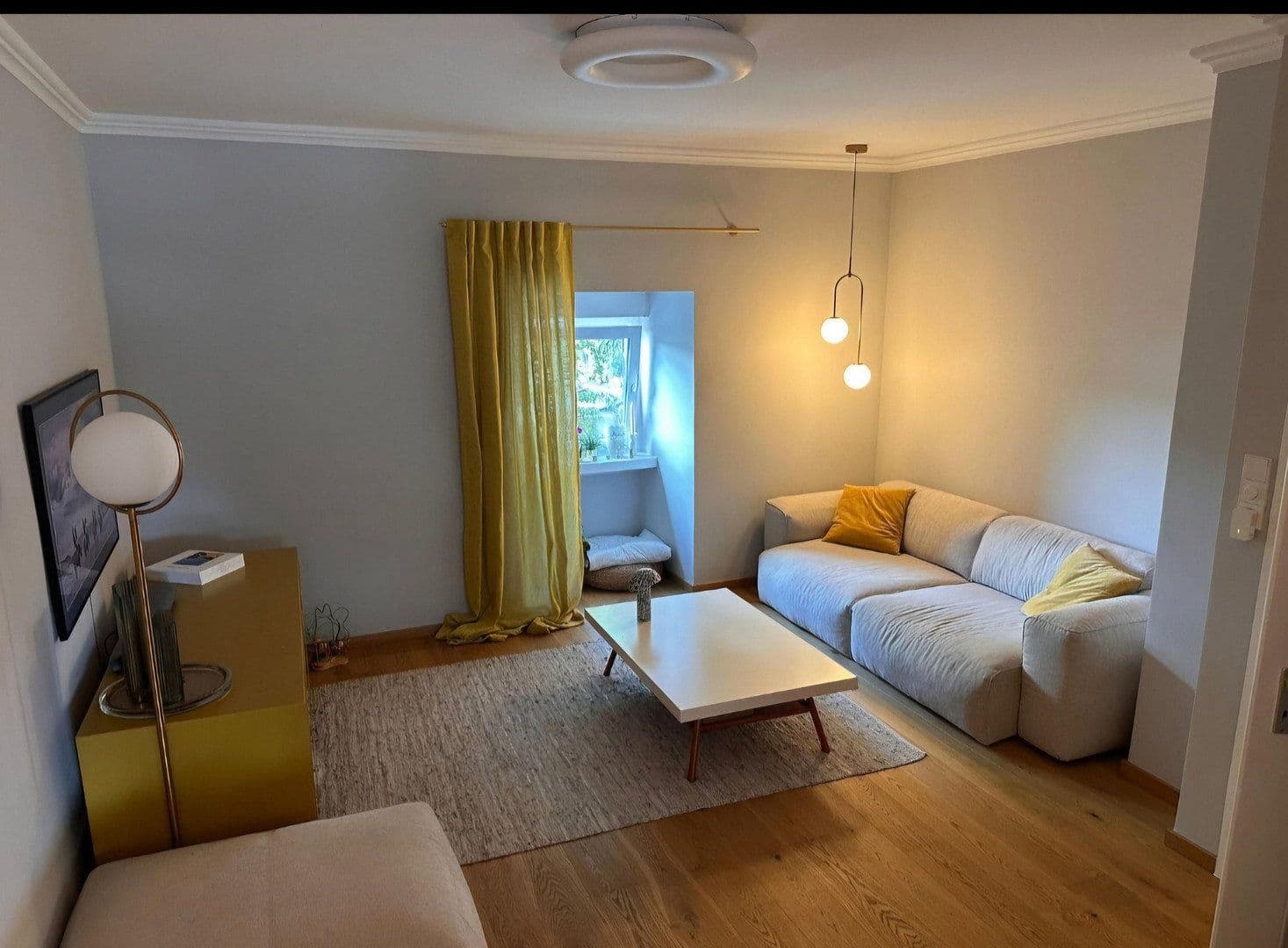 Prenájom bytu 3-izbový 103 m², Offenbach am Main, Hesensko Prenájom bytu 3-izbový 103 m², Offenbach am Main, Hesensko