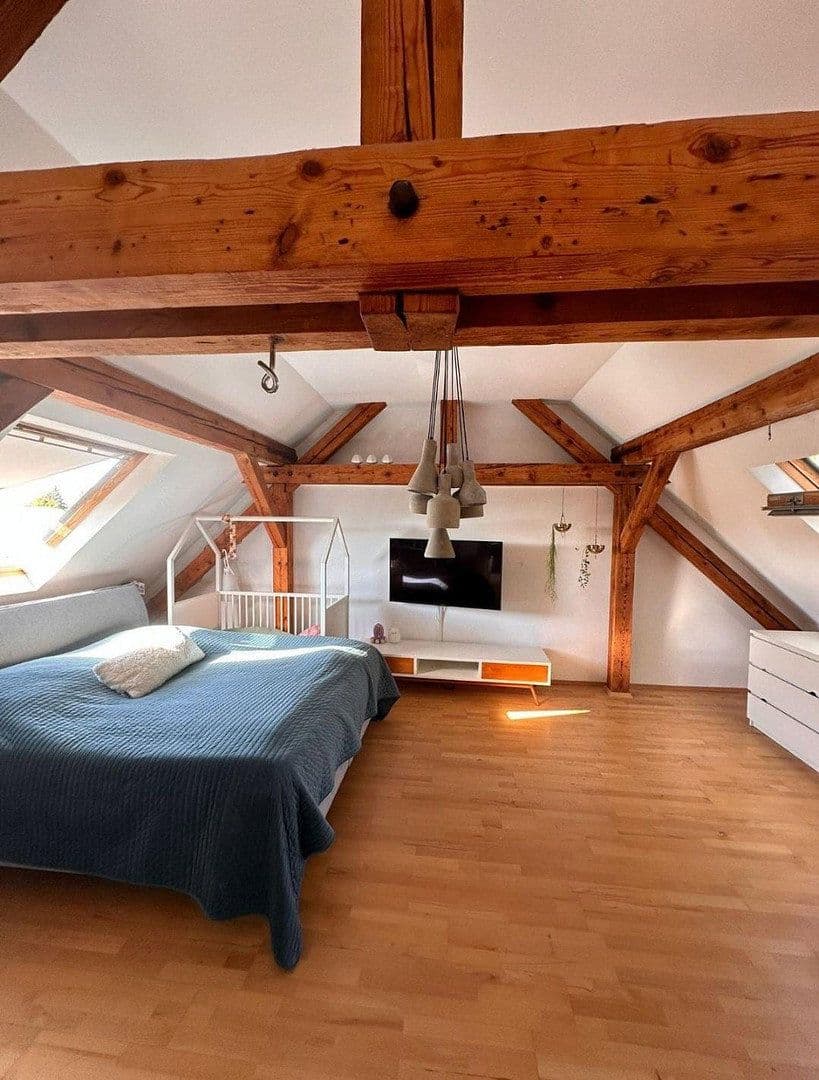 Prenájom bytu 3-izbový 103 m², Offenbach am Main, Hesensko Prenájom bytu 3-izbový 103 m², Offenbach am Main, Hesensko