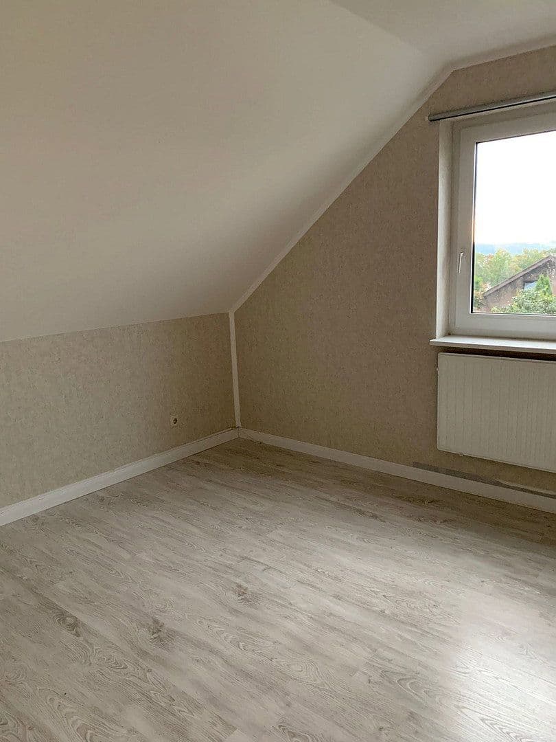 Predaj domu 100 m², pozemek 260 m², Büren, Severné Porýnie - Westfálsko Predaj domu 100 m², pozemek 260 m², Büren, Severné Porýnie - Westfálsko