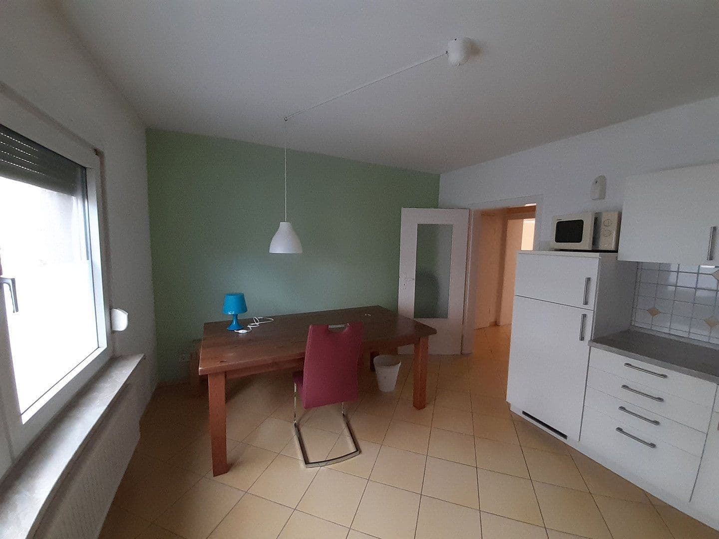 Prenájom bytu 3-izbový 57 m², Grabenstr.115, Duisburg, Severné Porýnie - Westfálsko Prenájom bytu 3-izbový 57 m², Grabenstr.115, Duisburg, Severné Porýnie - Westfálsko