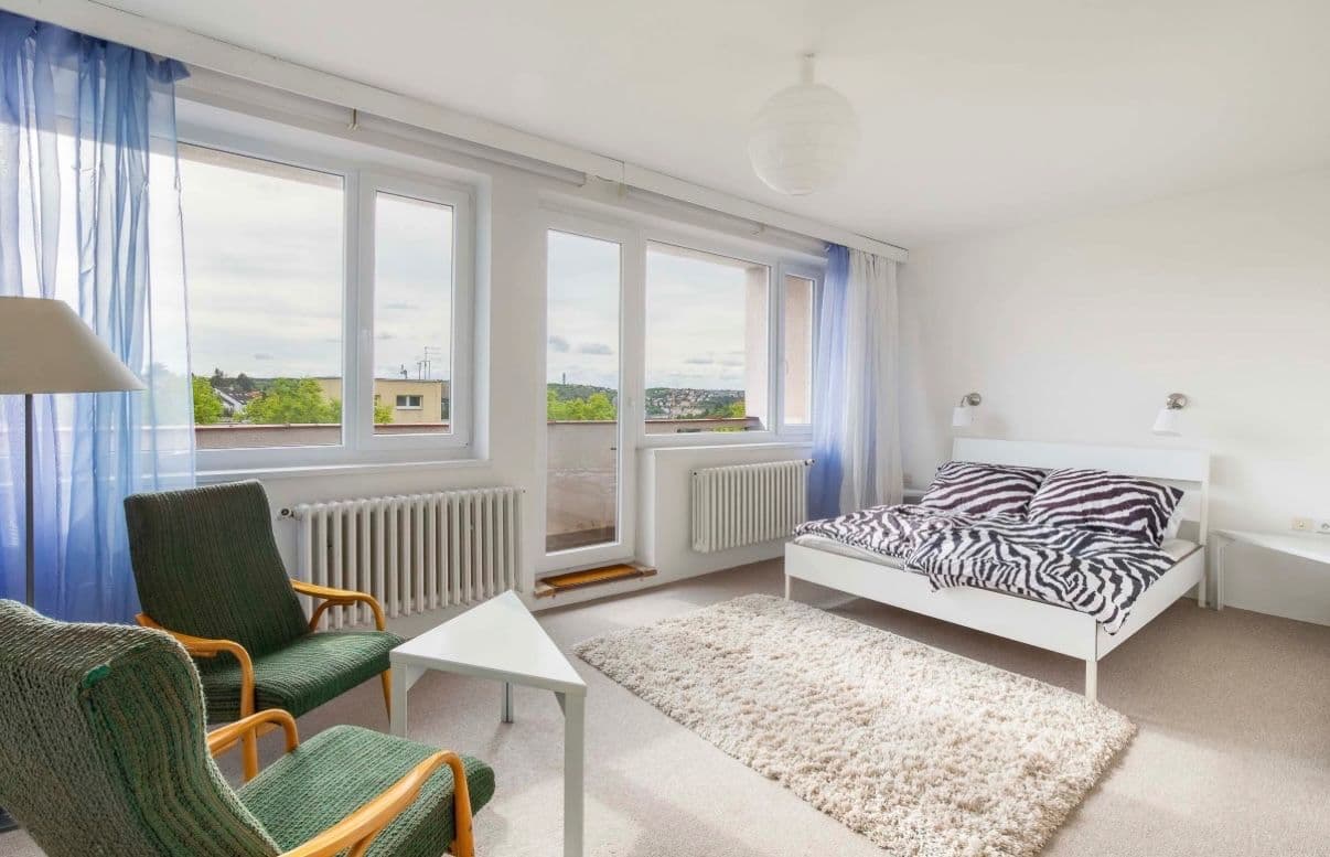 Prenájom bytu 4-izbový 120 m², U družstva Práce, Praha, Praha Prenájom bytu 4-izbový 120 m², U družstva Práce, Praha, Praha