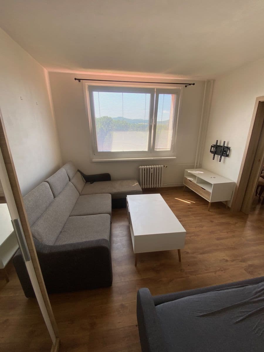 Prenájom bytu 1-izbový 35 m², Peškova, Ústí nad Labem, Ústecký kraj Prenájom bytu 1-izbový 35 m², Peškova, Ústí nad Labem, Ústecký kraj