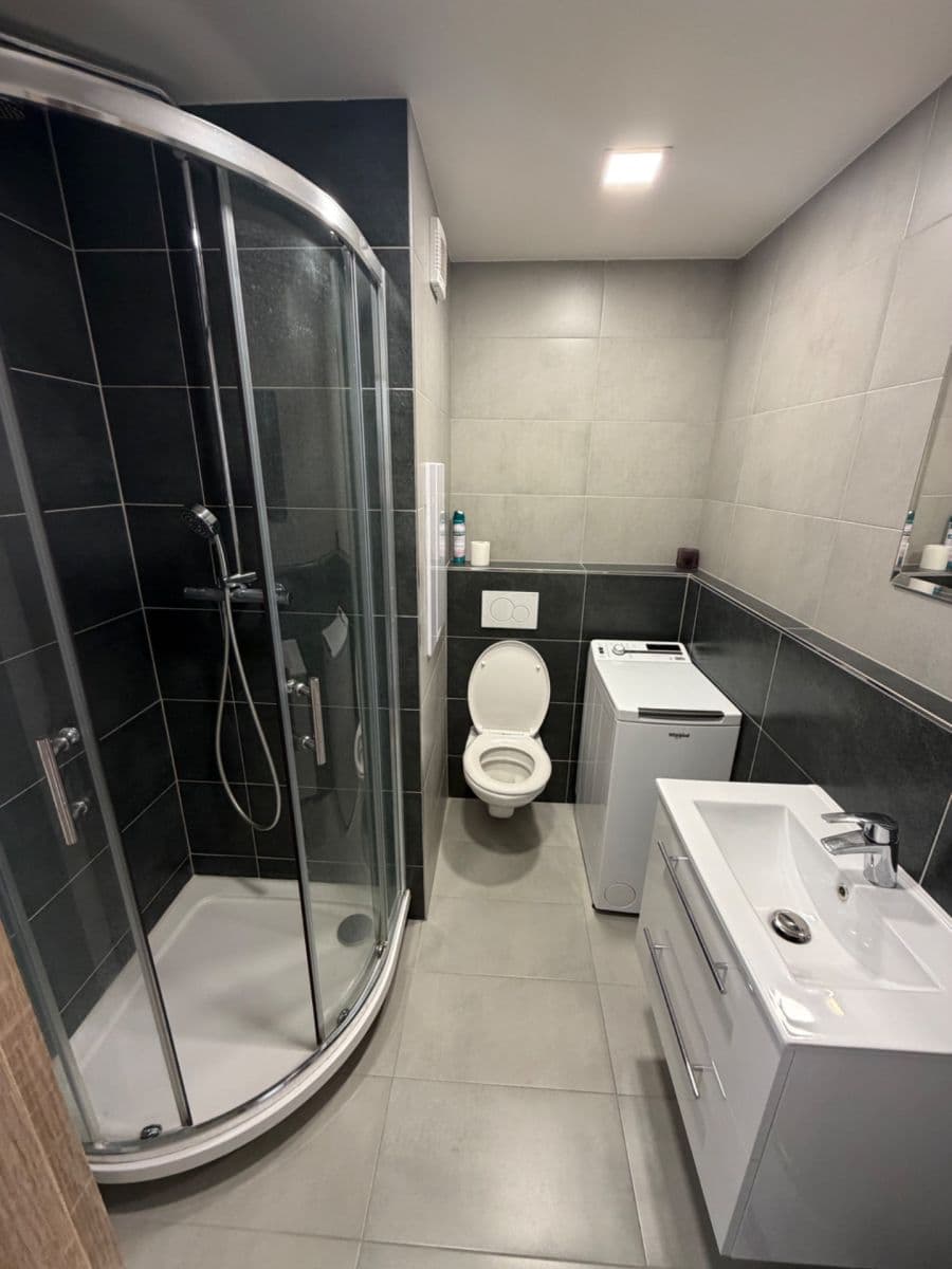 Prenájom bytu 1-izbový 35 m², Peškova, Ústí nad Labem, Ústecký kraj Prenájom bytu 1-izbový 35 m², Peškova, Ústí nad Labem, Ústecký kraj