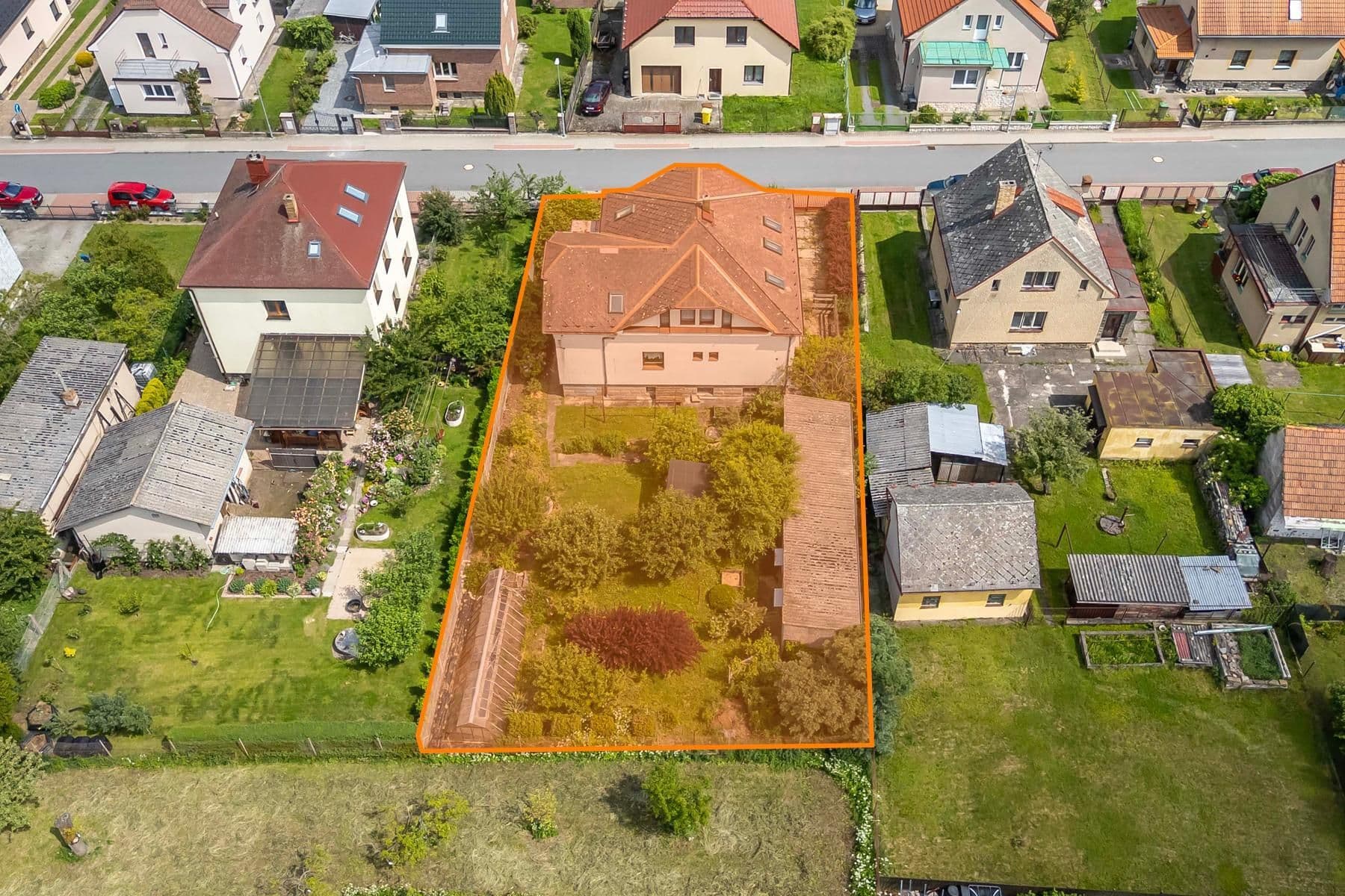Predaj domu 270 m², pozemek 784 m², B. Němcové, Uhlířské Janovice, Středočeský kraj Predaj domu 270 m², pozemek 784 m², B. Němcové, Uhlířské Janovice, Středočeský kraj