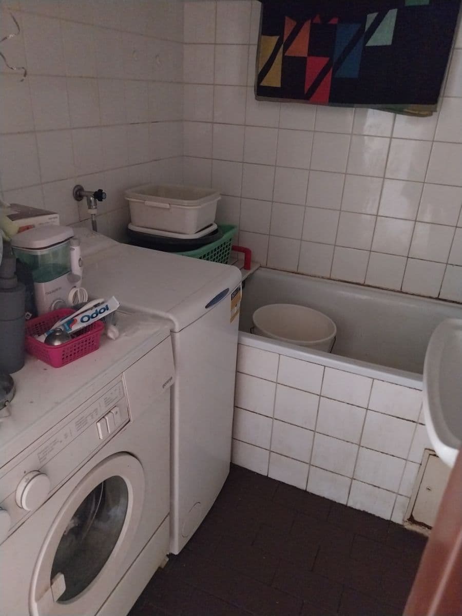Prenájom bytu 3-izbový 80 m², Proutěná, Praha, Praha Prenájom bytu 3-izbový 80 m², Proutěná, Praha, Praha