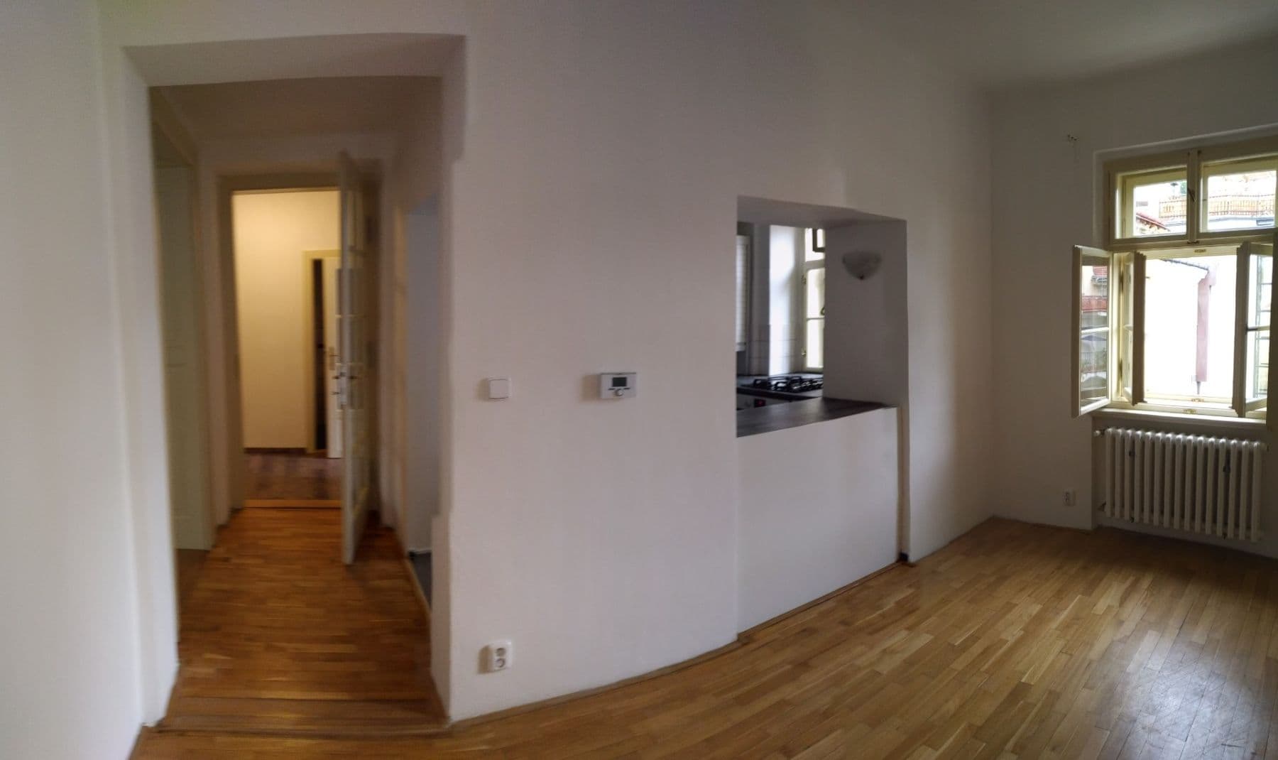 Prenájom bytu 4-izbový 95 m², Kroftova, Praha, Praha Prenájom bytu 4-izbový 95 m², Kroftova, Praha, Praha