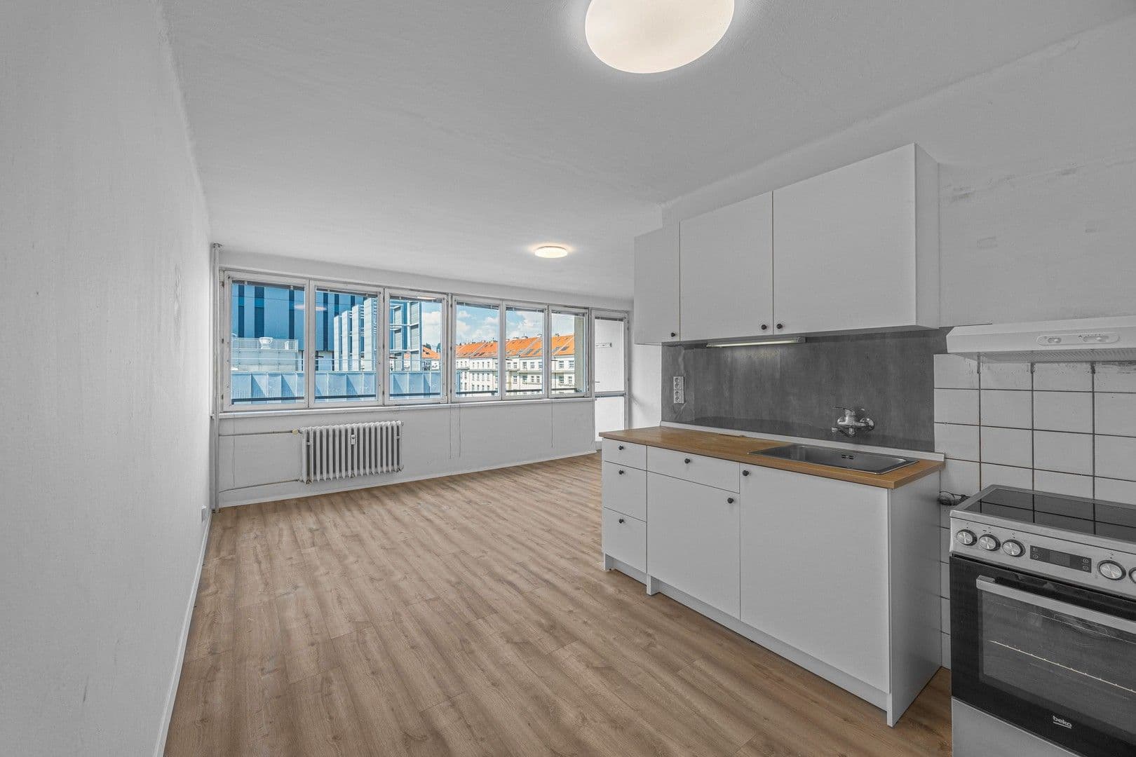Prenájom bytu 3-izbový 75 m², Banskobystrická, Praha, Praha Prenájom bytu 3-izbový 75 m², Banskobystrická, Praha, Praha