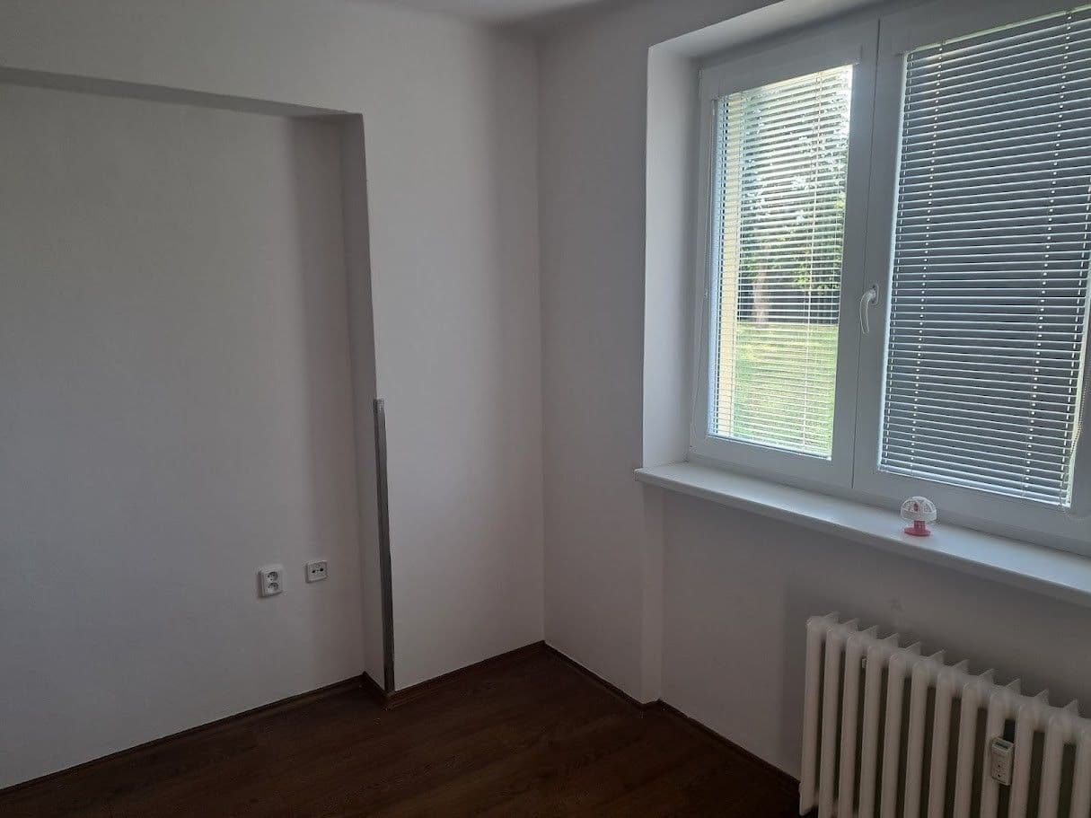 Prenájom bytu 2-izbový 52 m², Puškinská, Kutná Hora, Středočeský kraj Prenájom bytu 2-izbový 52 m², Puškinská, Kutná Hora, Středočeský kraj