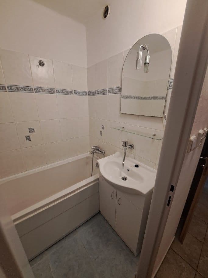 Prenájom bytu 2-izbový 52 m², Puškinská, Kutná Hora, Středočeský kraj Prenájom bytu 2-izbový 52 m², Puškinská, Kutná Hora, Středočeský kraj