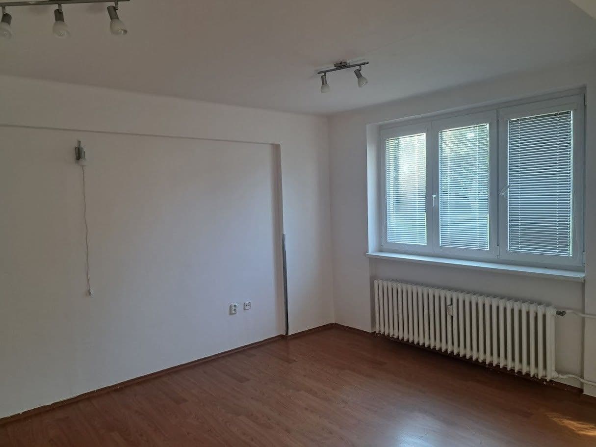Prenájom bytu 2-izbový 52 m², Puškinská, Kutná Hora, Středočeský kraj Prenájom bytu 2-izbový 52 m², Puškinská, Kutná Hora, Středočeský kraj