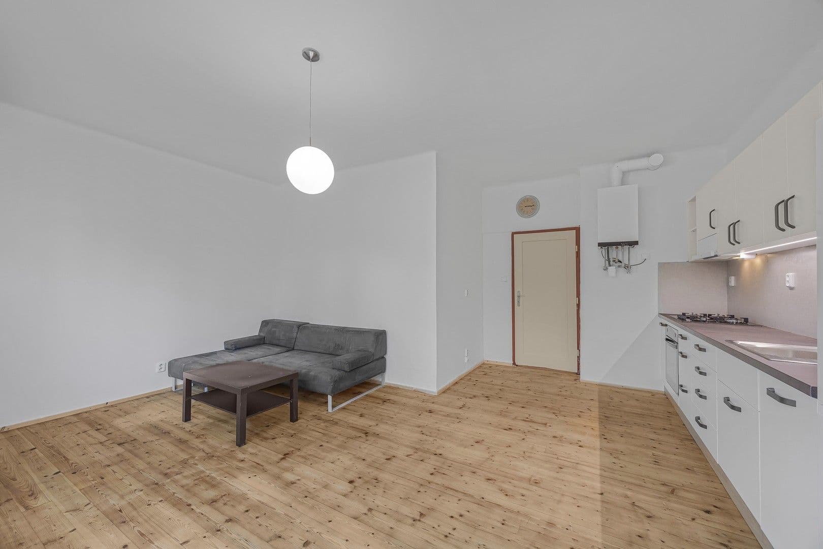Prenájom bytu 2-izbový 42 m², U nových domů I, Praha, Praha Prenájom bytu 2-izbový 42 m², U nových domů I, Praha, Praha