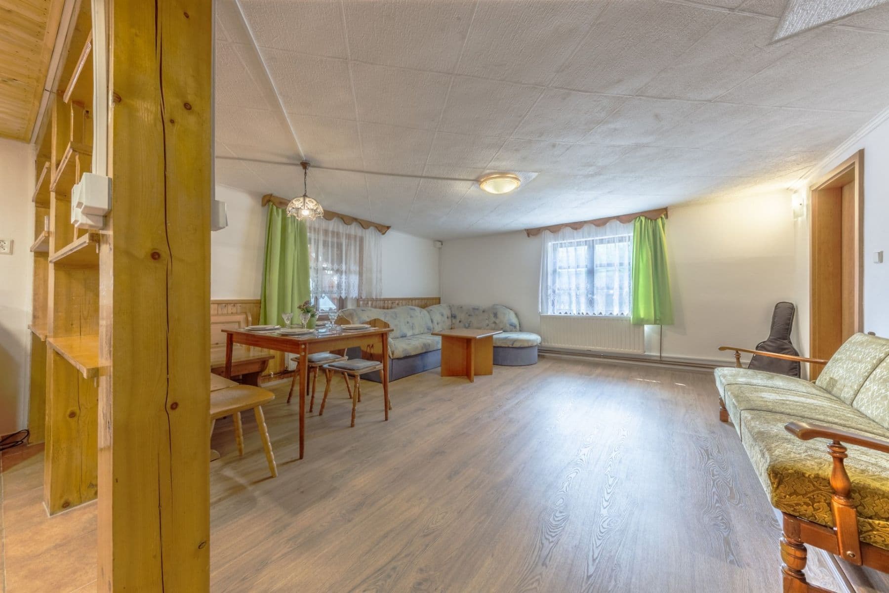 Predaj rekreačného objektu 170 m², pozemek 890 m², Srní, Plzeňský kraj Predaj rekreačného objektu 170 m², pozemek 890 m², Srní, Plzeňský kraj