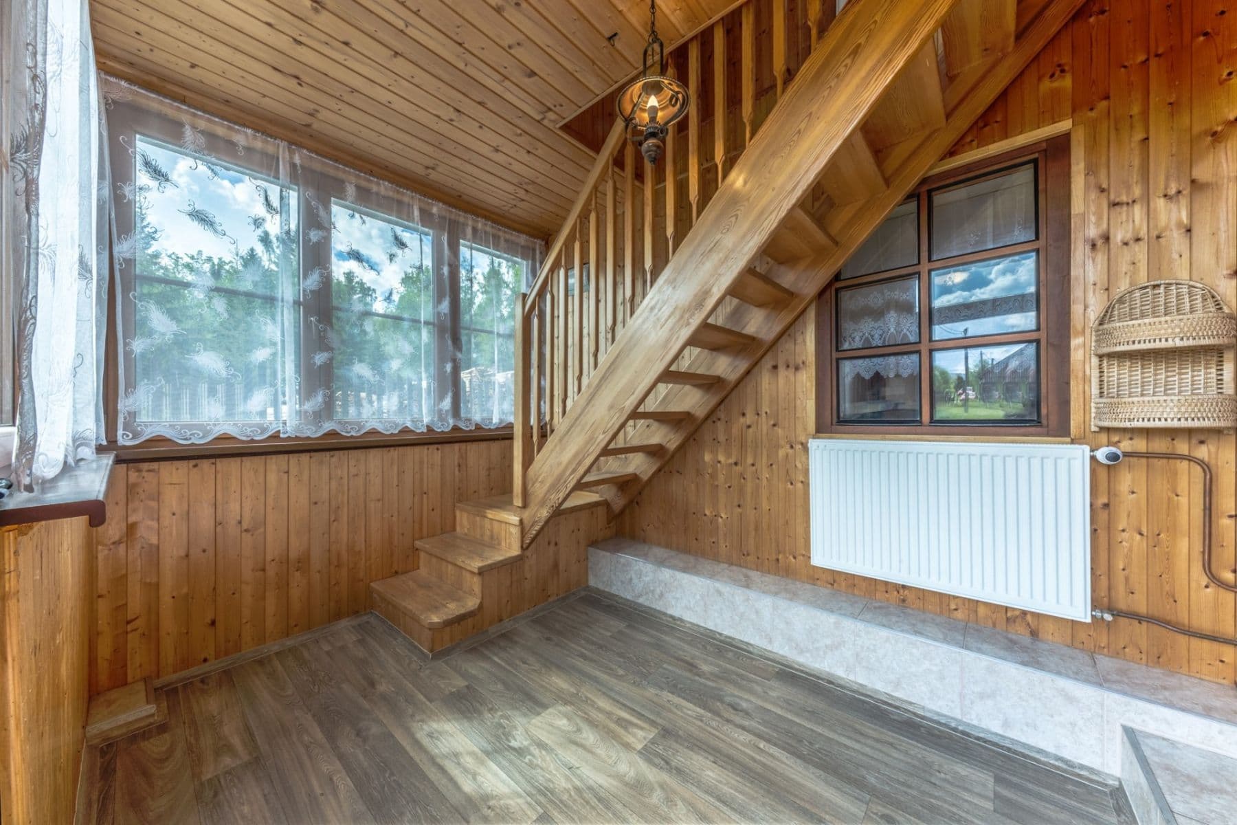 Predaj rekreačného objektu 170 m², pozemek 890 m², Srní, Plzeňský kraj Predaj rekreačného objektu 170 m², pozemek 890 m², Srní, Plzeňský kraj