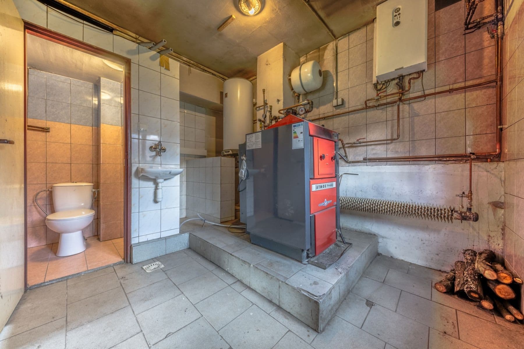 Predaj rekreačného objektu 170 m², pozemek 890 m², Srní, Plzeňský kraj Predaj rekreačného objektu 170 m², pozemek 890 m², Srní, Plzeňský kraj