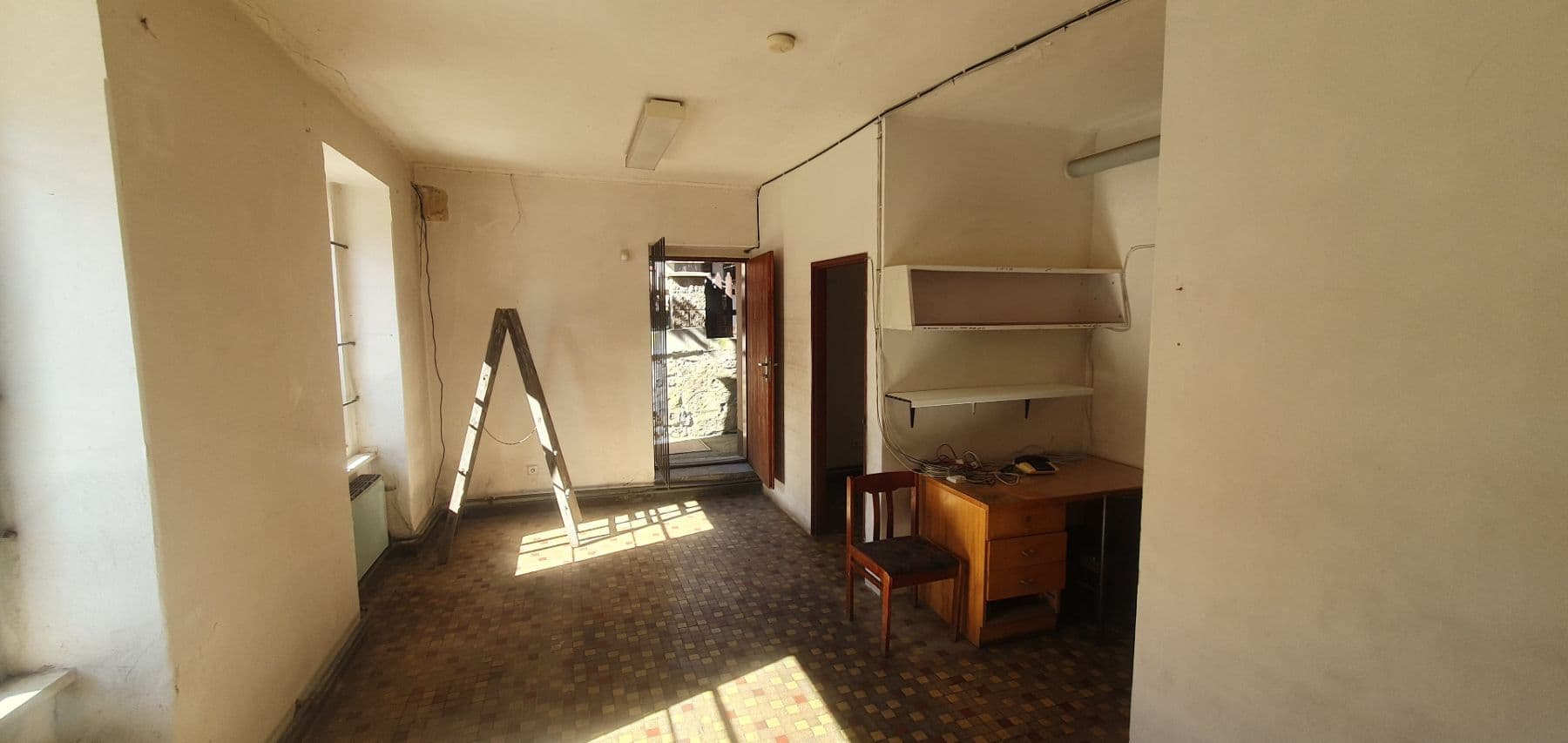 Prenájom nebytového priestoru 76 m², Libouchec, Ústecký kraj Prenájom nebytového priestoru 76 m², Libouchec, Ústecký kraj