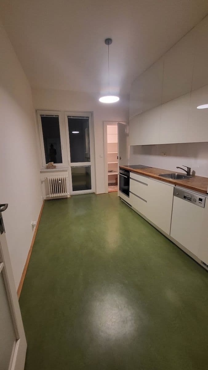 Prenájom bytu 2-izbový 67 m², Purkyňova, Brno, Jihomoravský kraj Prenájom bytu 2-izbový 67 m², Purkyňova, Brno, Jihomoravský kraj