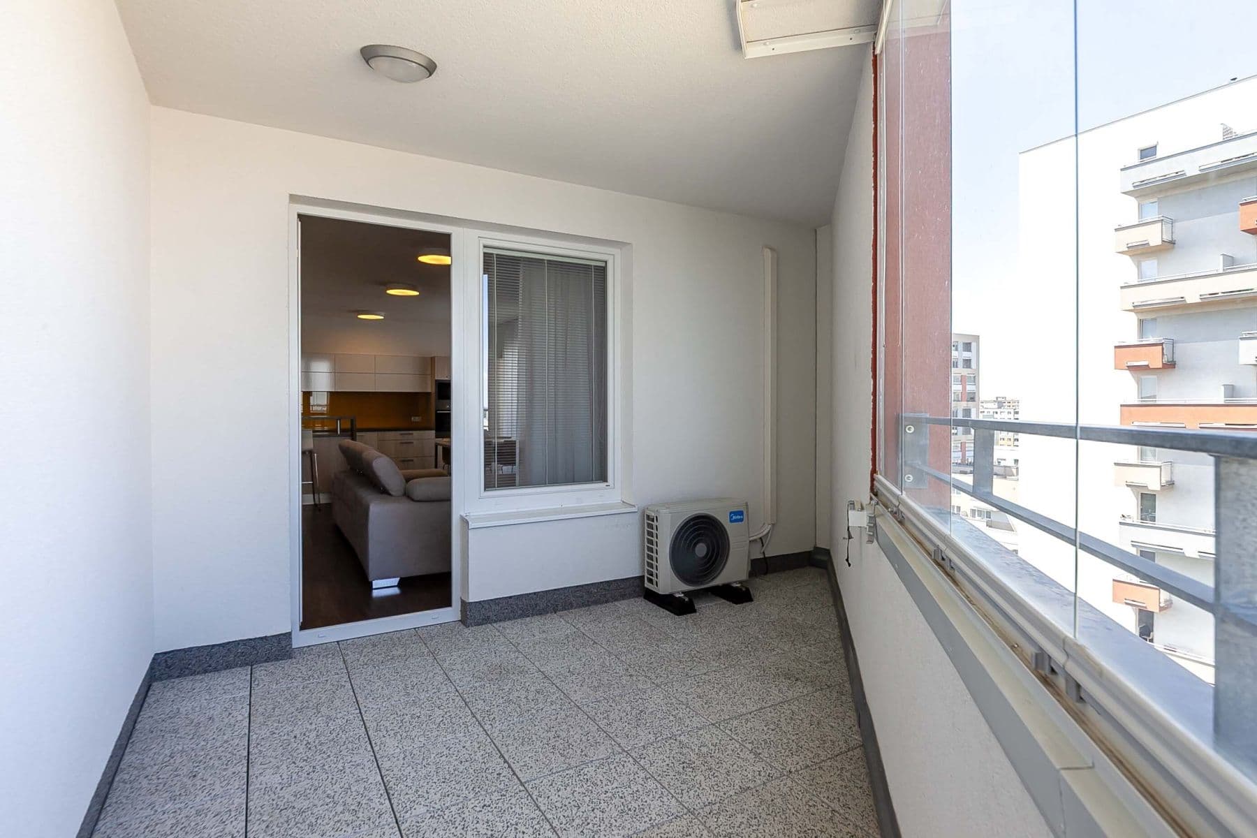 Predaj bytu 2-izbový 65 m², Mantovská, Praha, Praha Predaj bytu 2-izbový 65 m², Mantovská, Praha, Praha
