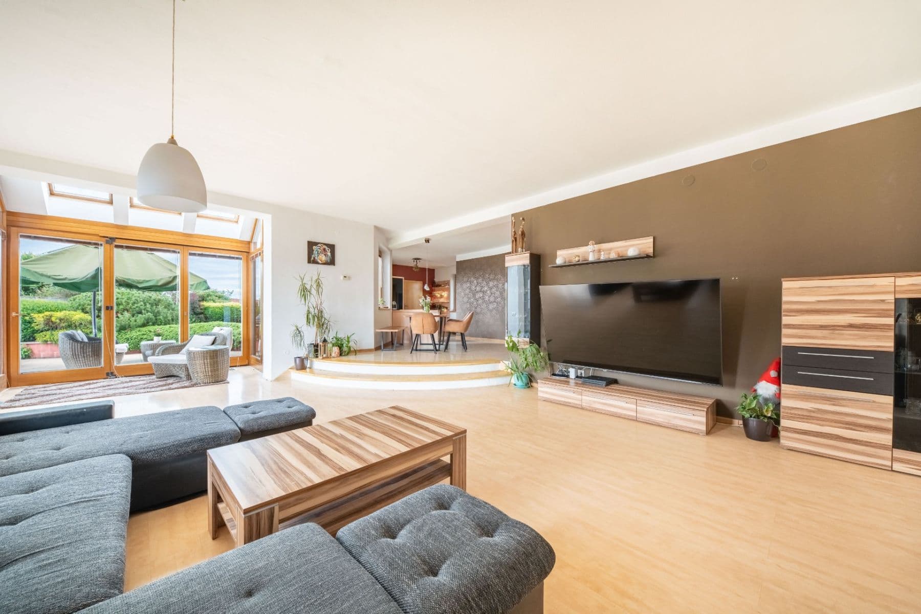 Predaj domu 224 m², pozemek 1.691 m², Tasovice, Jihomoravský kraj Predaj domu 224 m², pozemek 1.691 m², Tasovice, Jihomoravský kraj