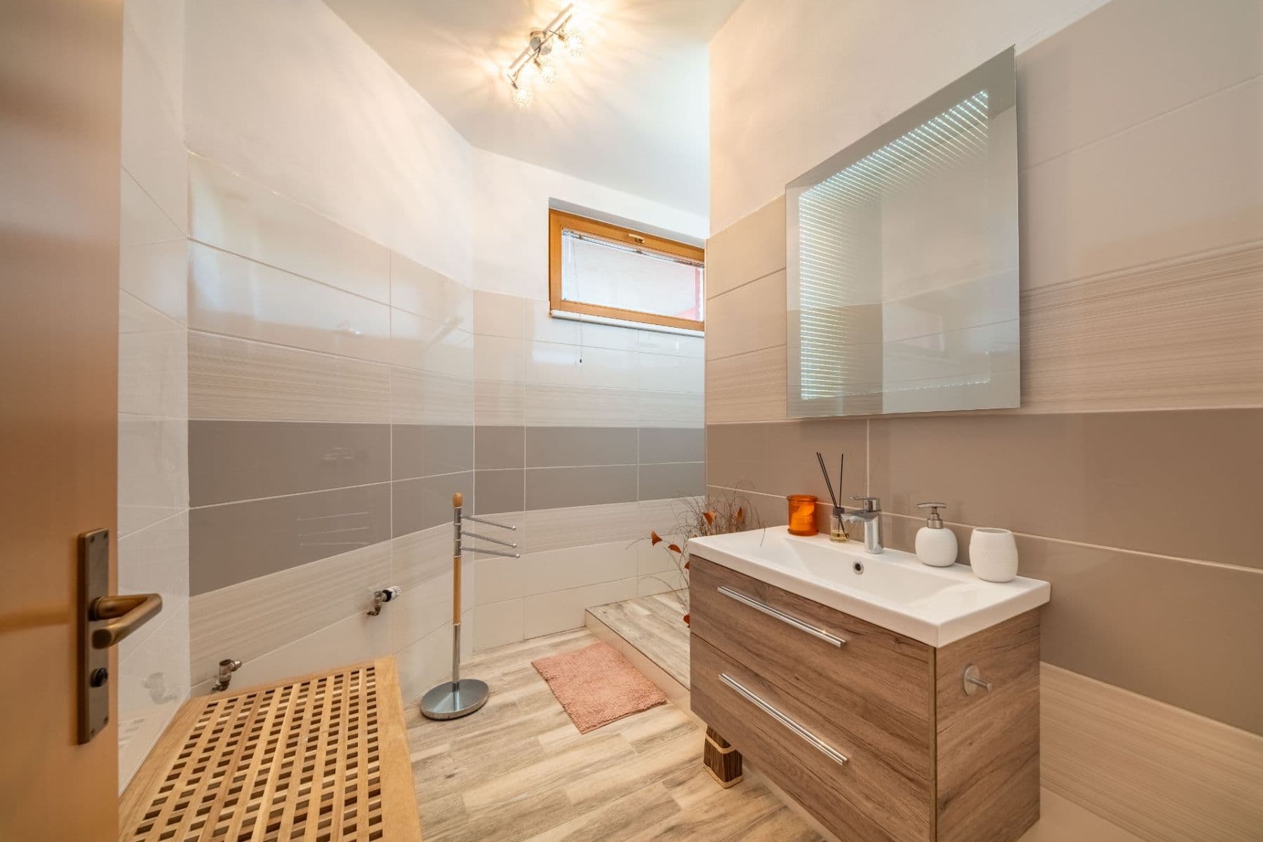 Predaj domu 224 m², pozemek 1.691 m², Tasovice, Jihomoravský kraj Predaj domu 224 m², pozemek 1.691 m², Tasovice, Jihomoravský kraj